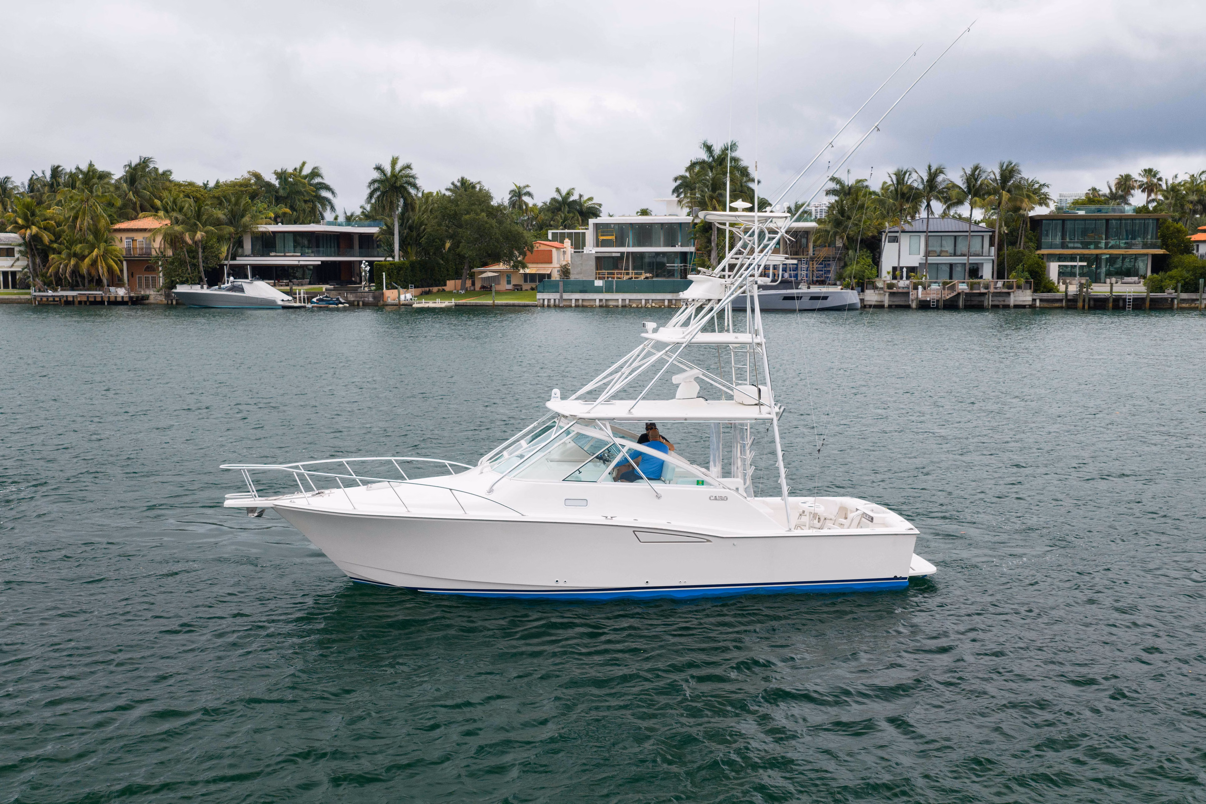 2006 CABO 35 Express