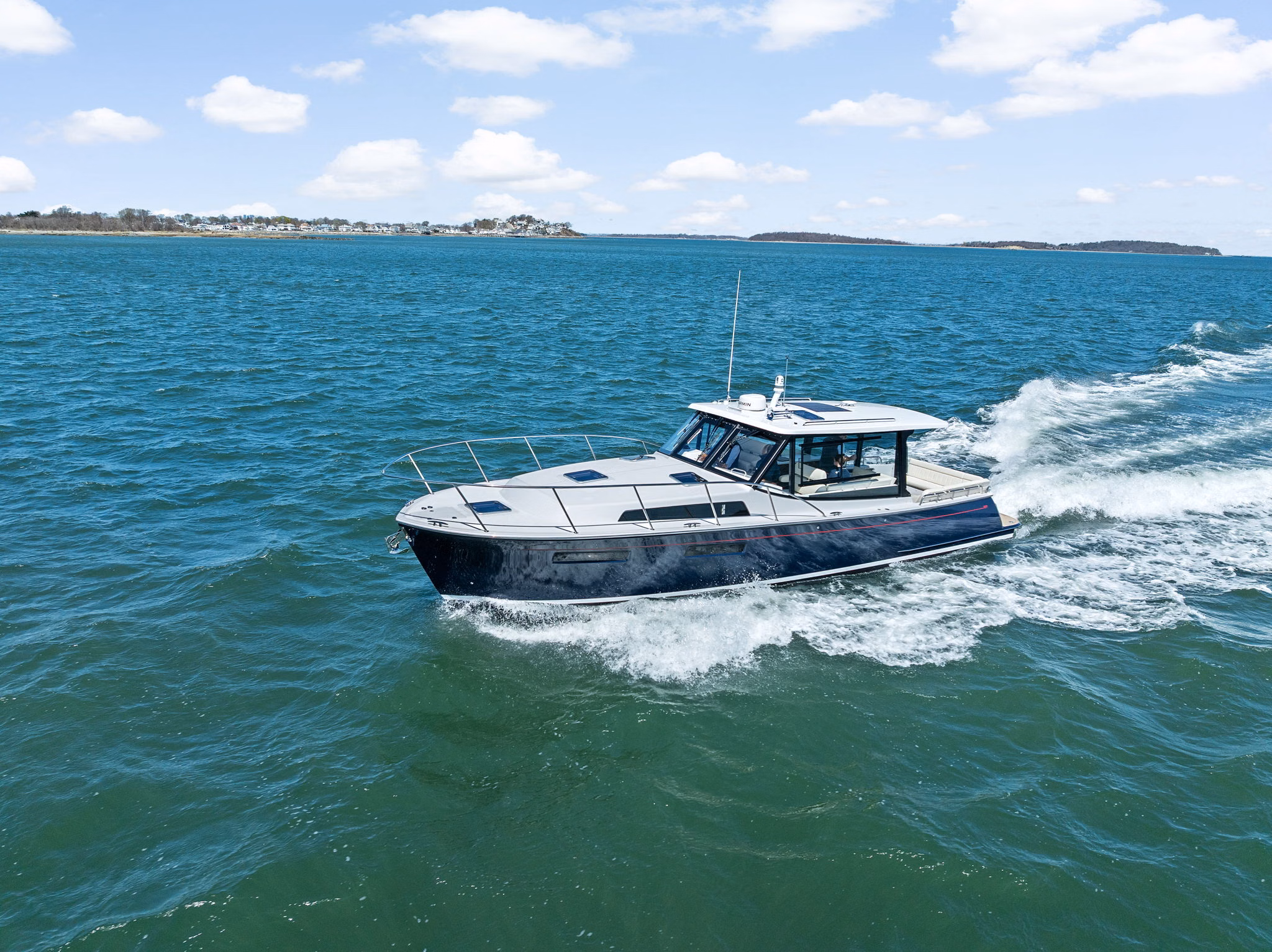 2025 MJM Yachts 42