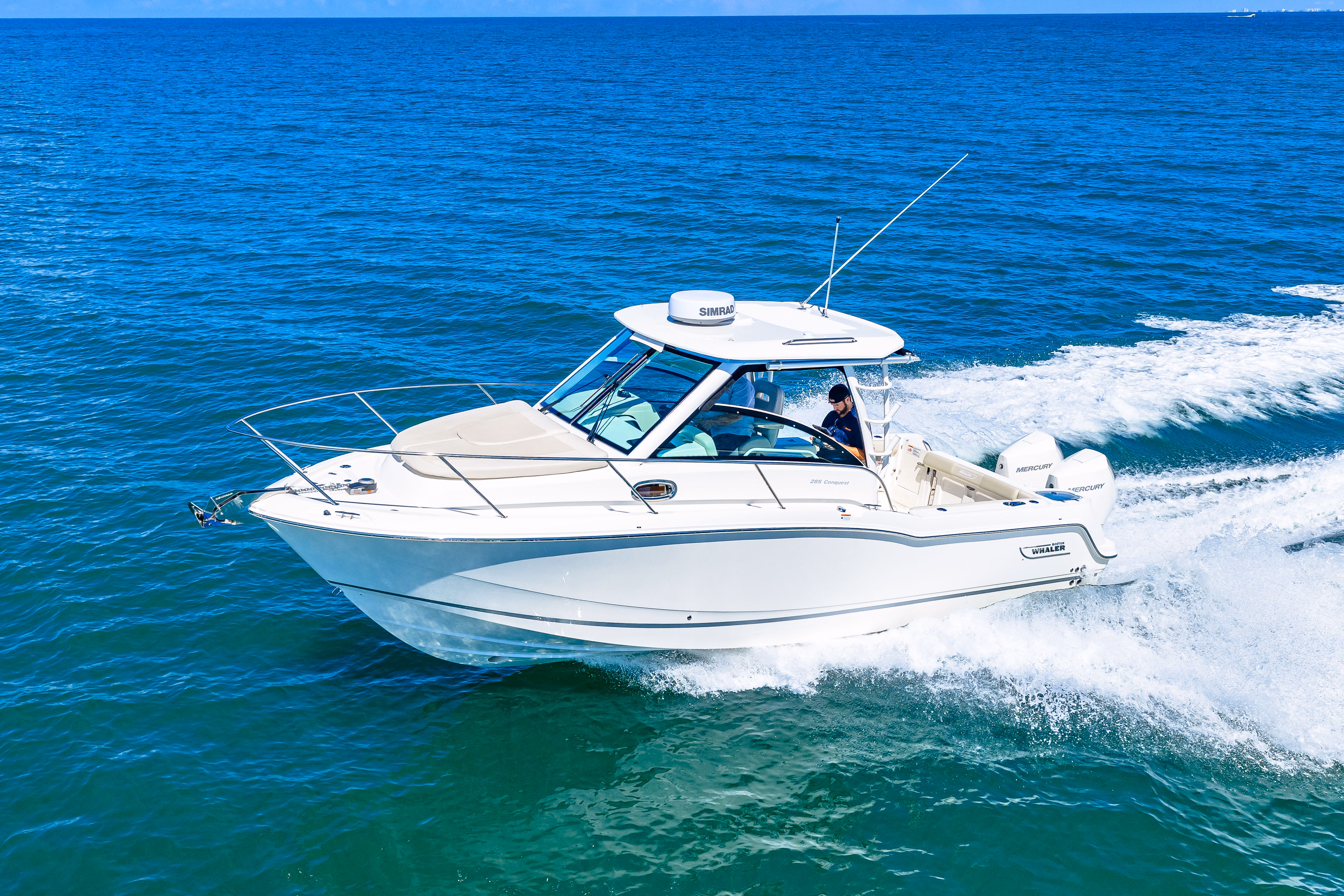 2027 Boston Whaler 285 Conquest 