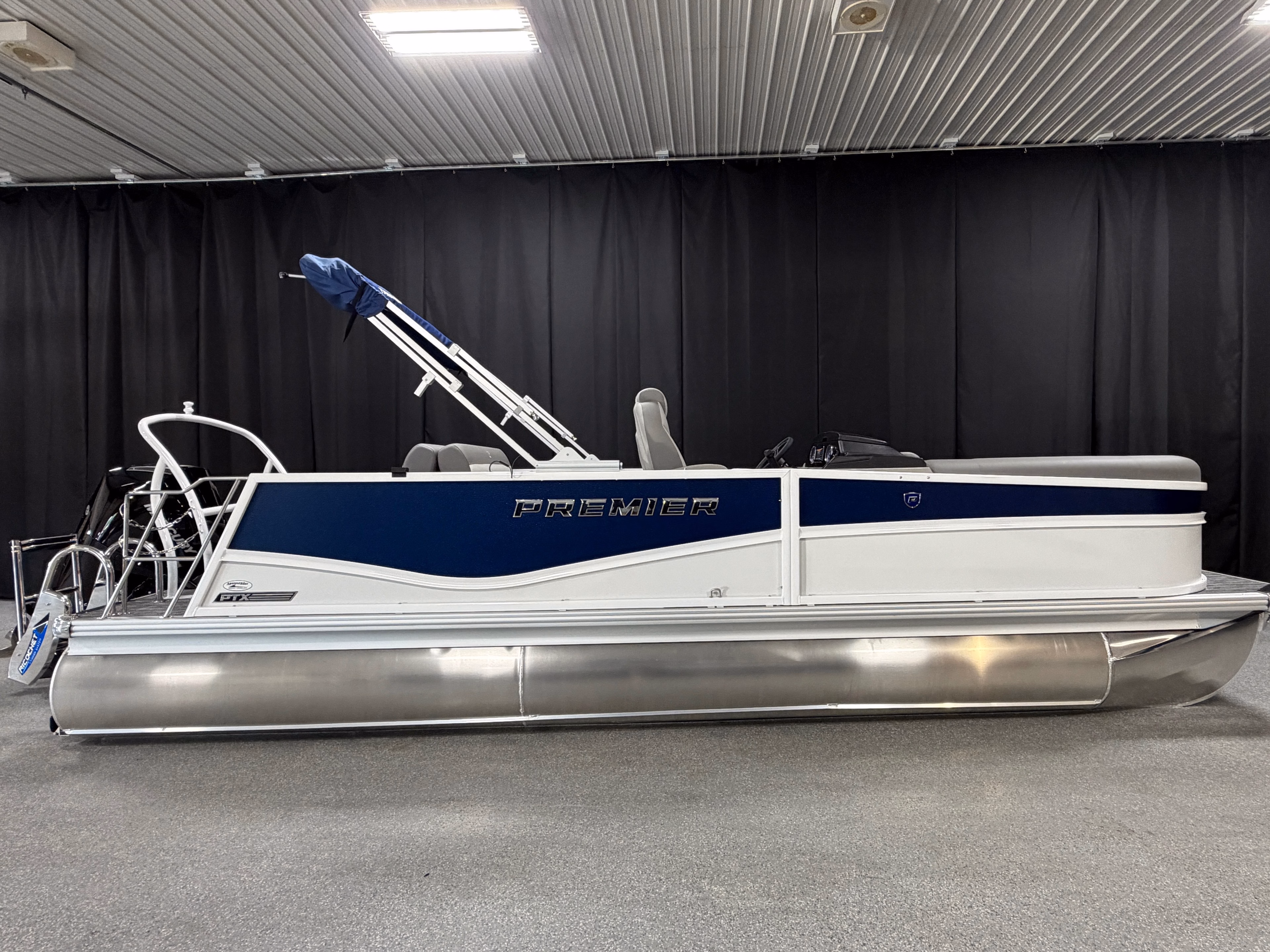 2027 Premier 230 Sunsation 