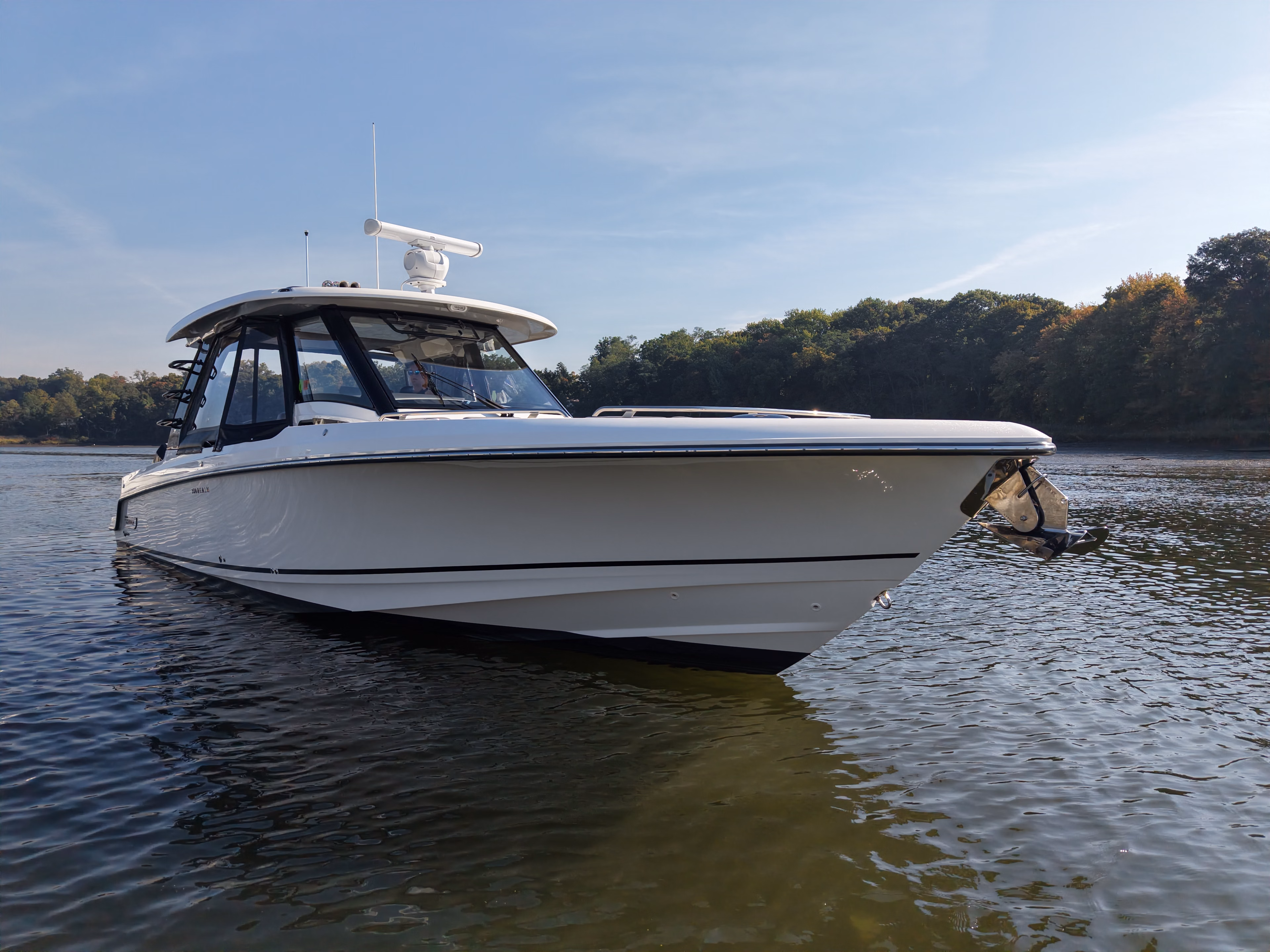 2025 Boston Whaler 350 Realm
