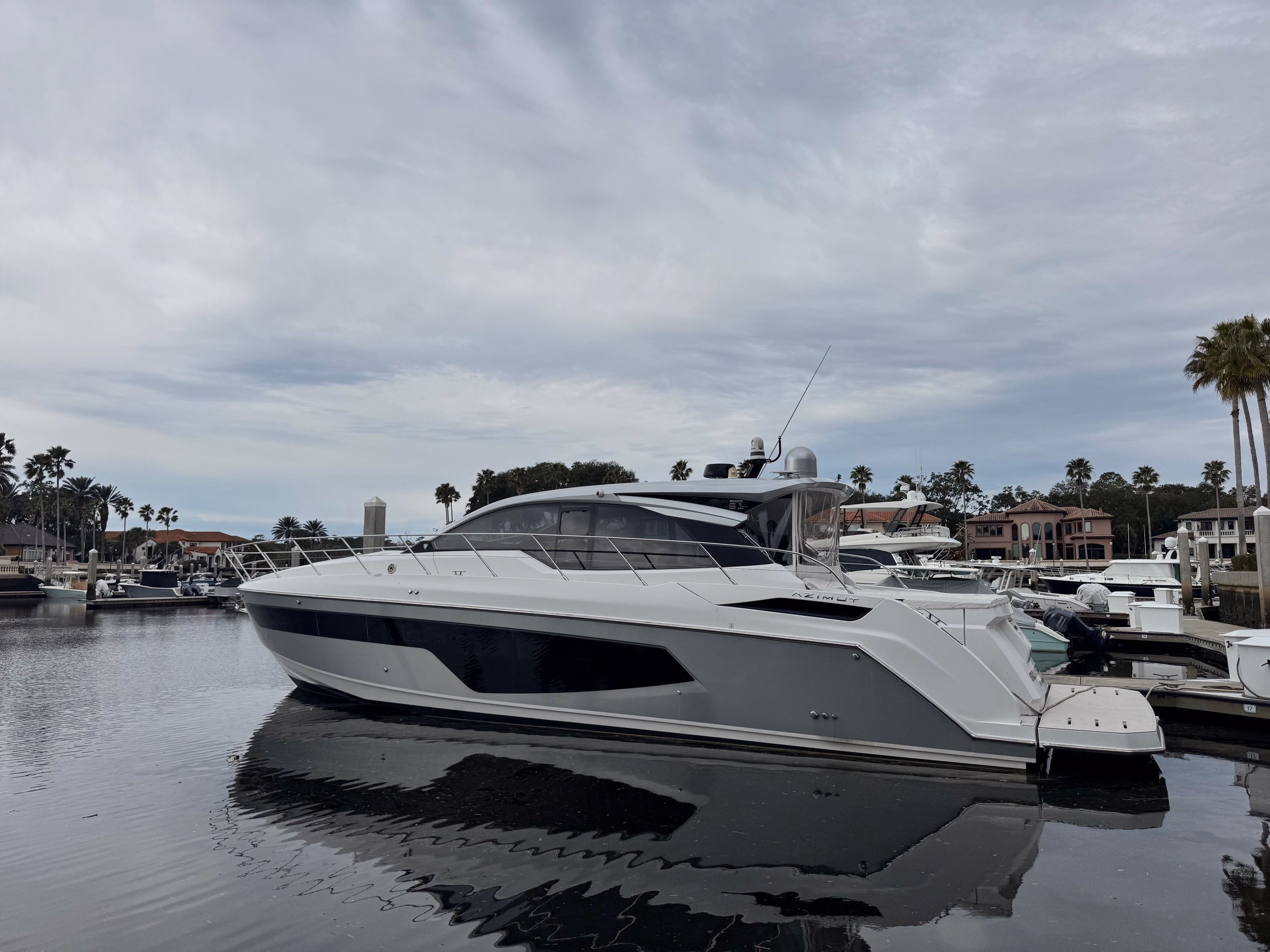 2019 Azimut Atlantis 51