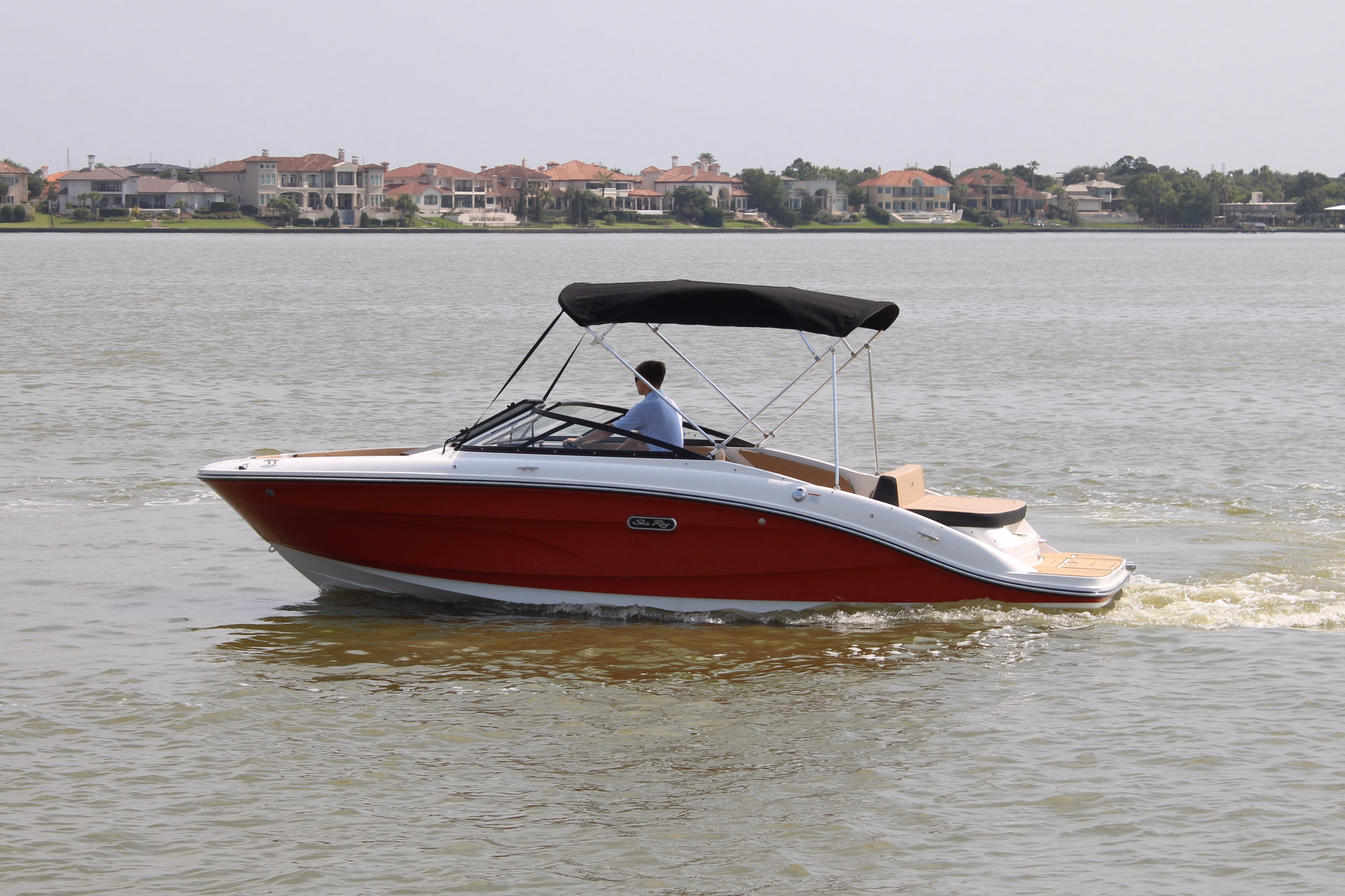 2026 Sea Ray SPX 210