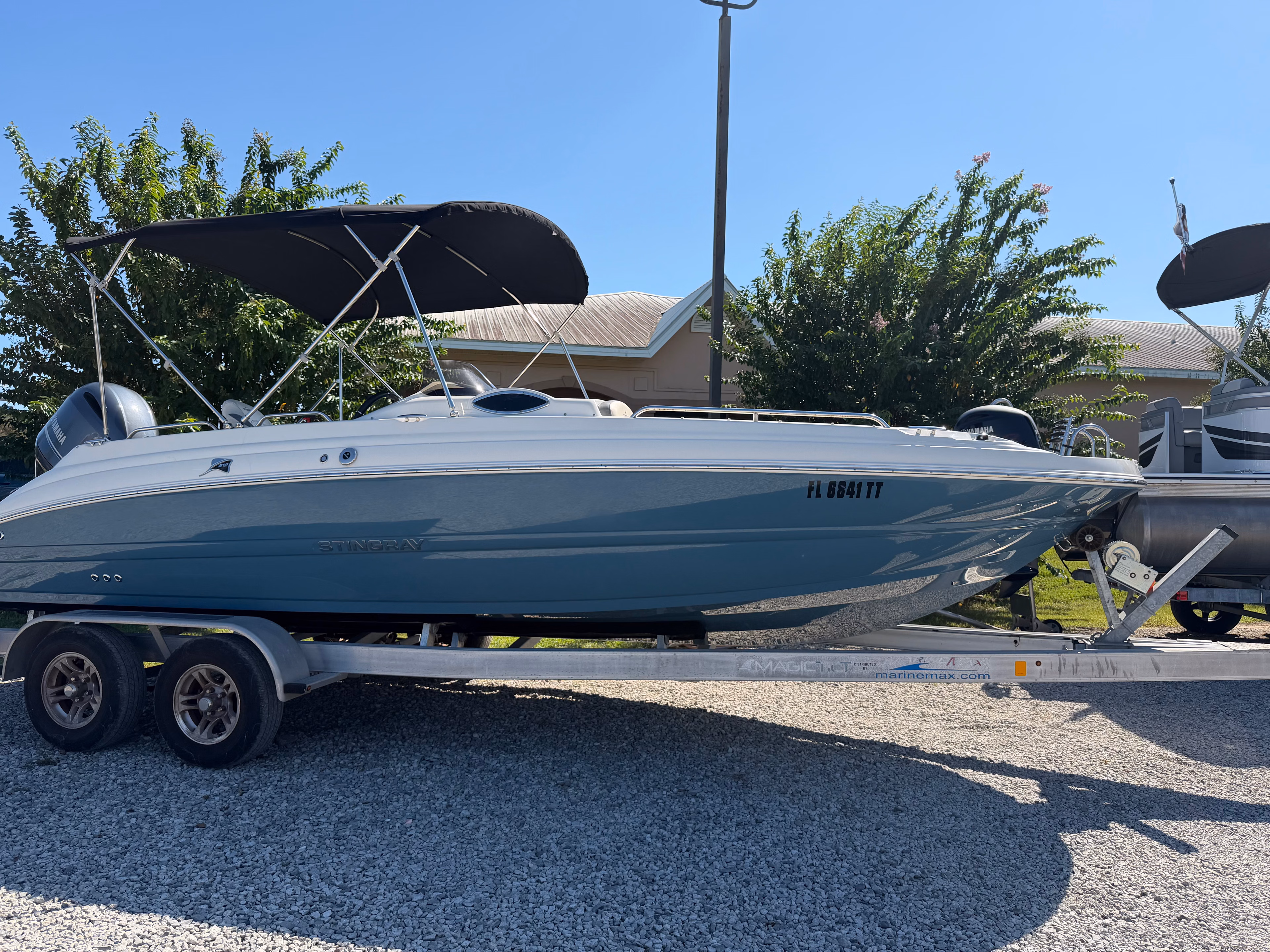 2024 Stingray Boats 212SC 