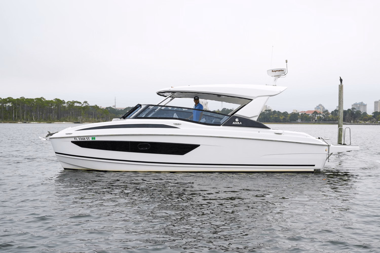 2020 Aquila 32 Sport