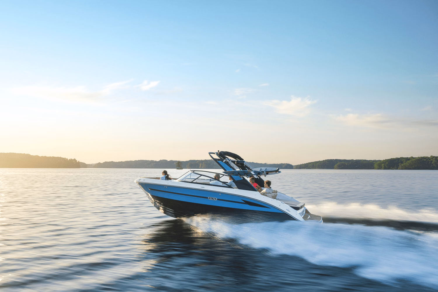 2025 Sea Ray SDX 250 Surf 