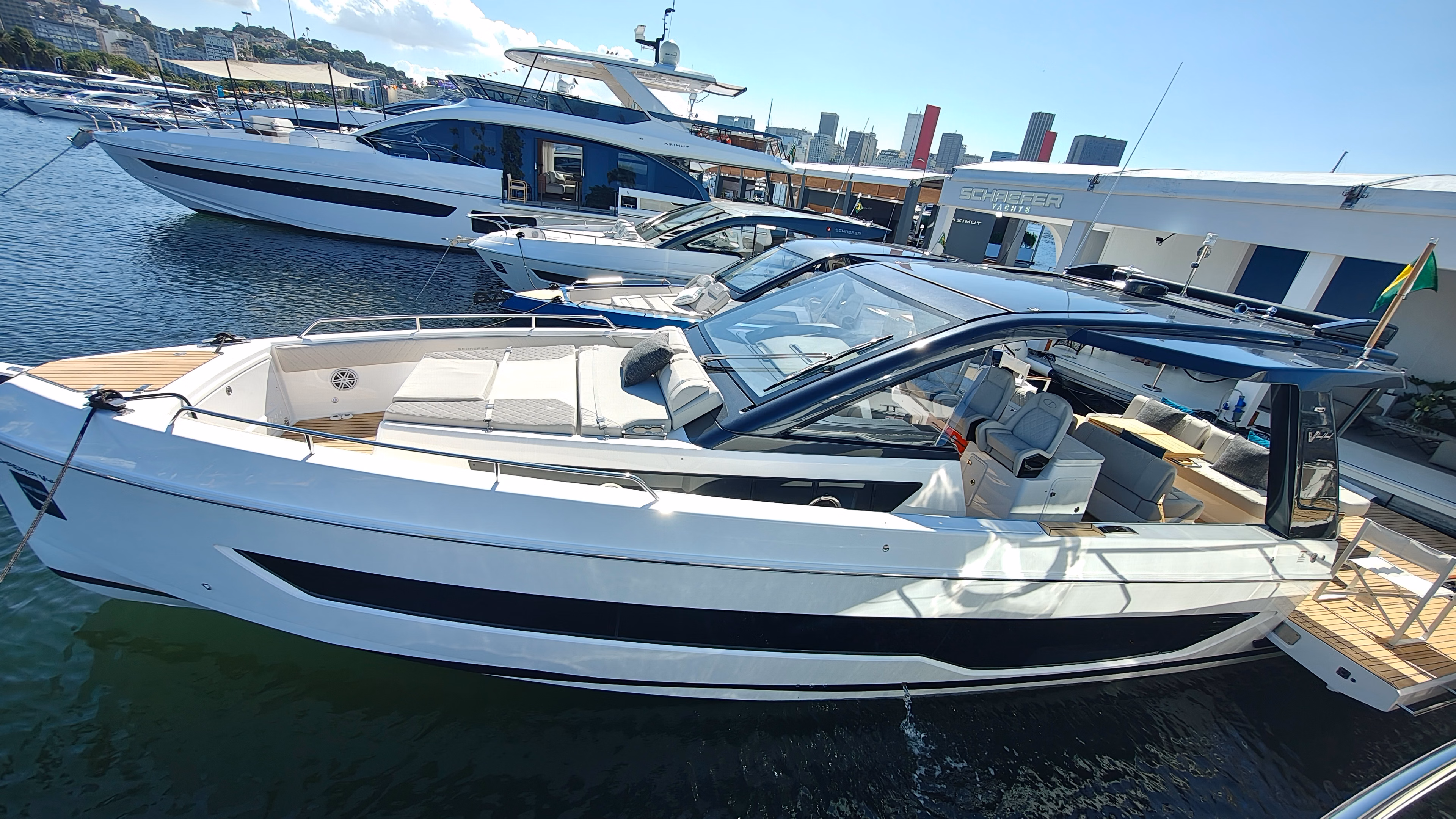2026 Schaefer Yachts V44 