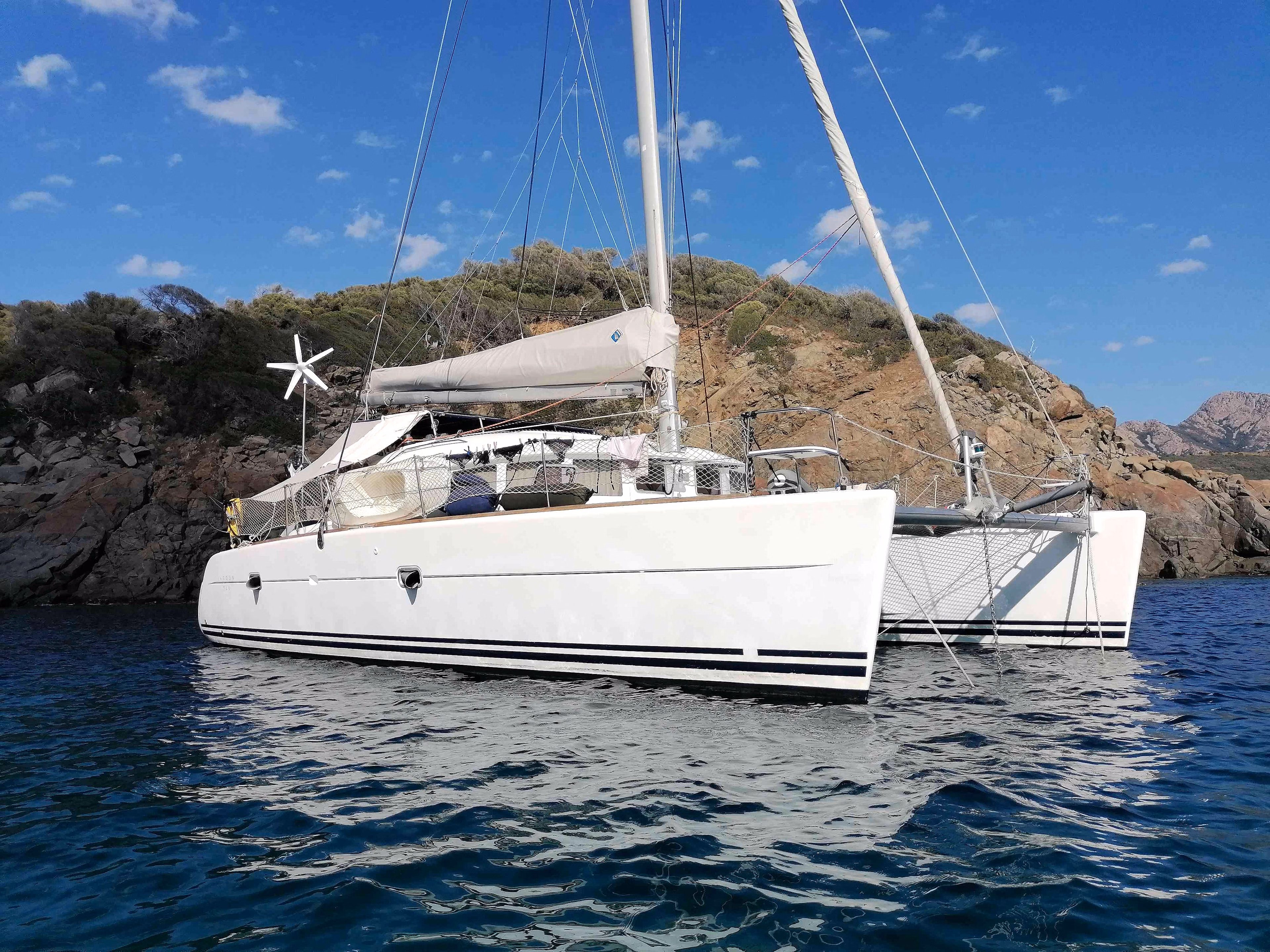 2002 Lagoon 380 