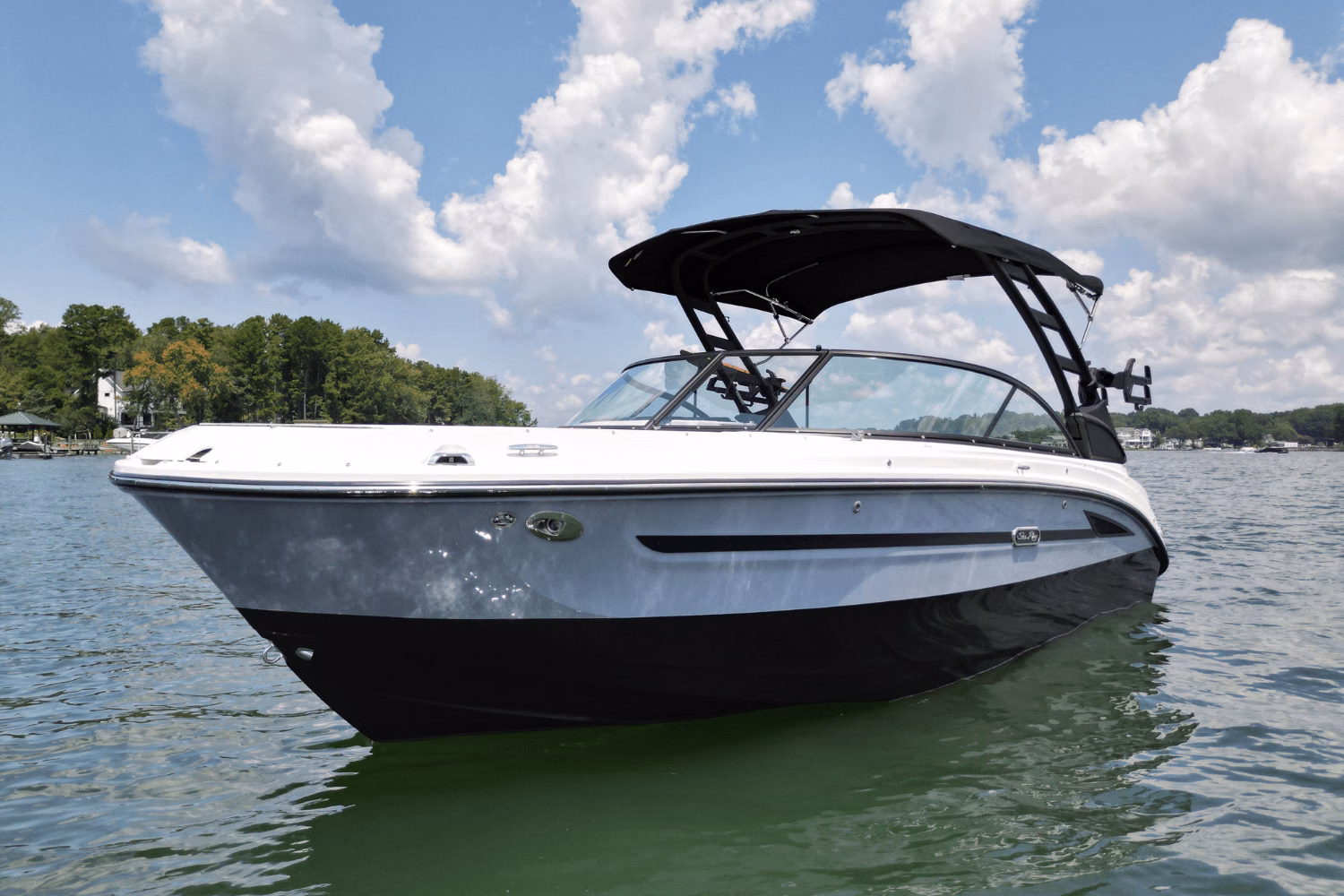 2026 Sea Ray SDX 230 Surf 
