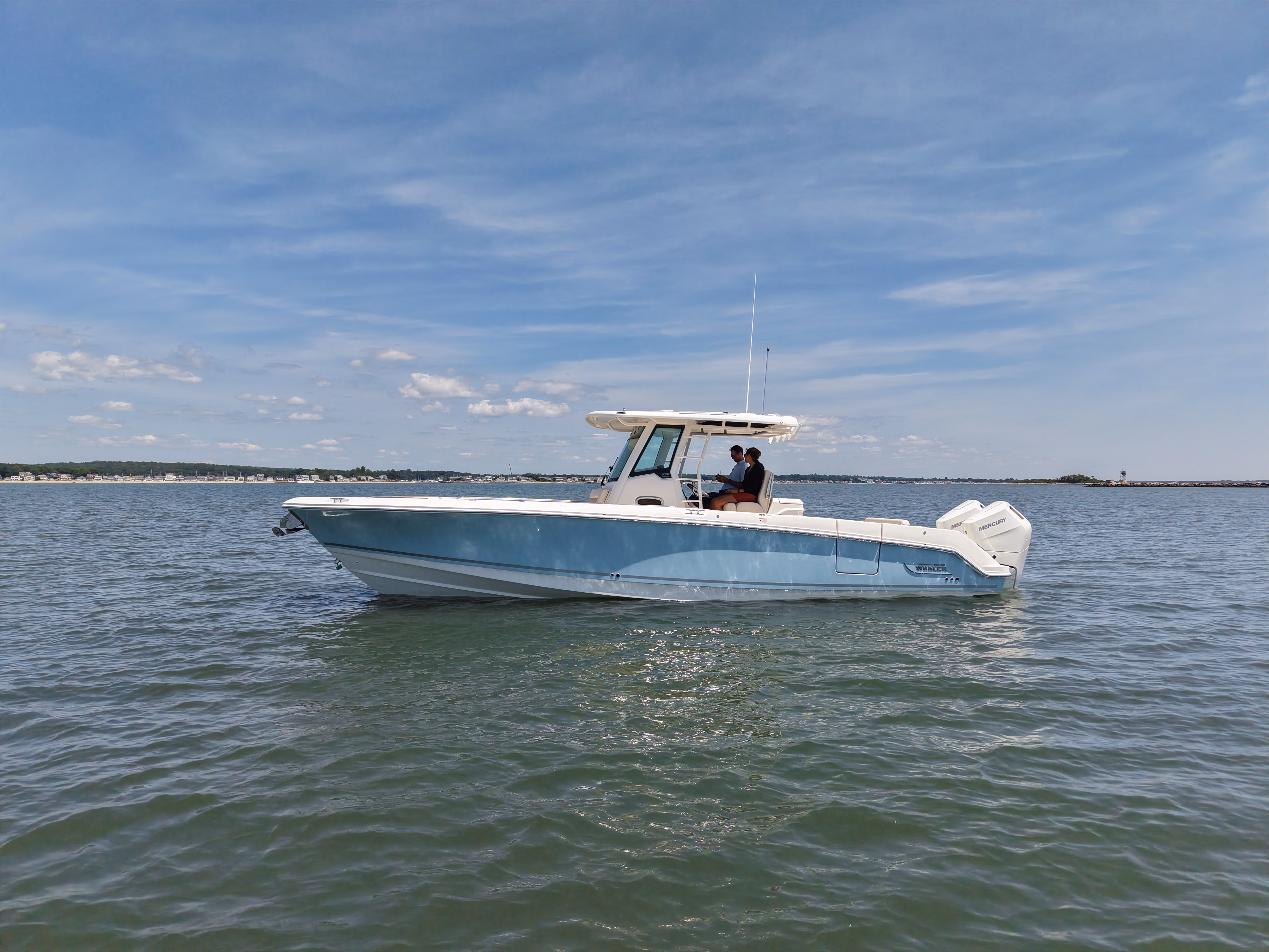 2026 Boston Whaler 330 Outrage