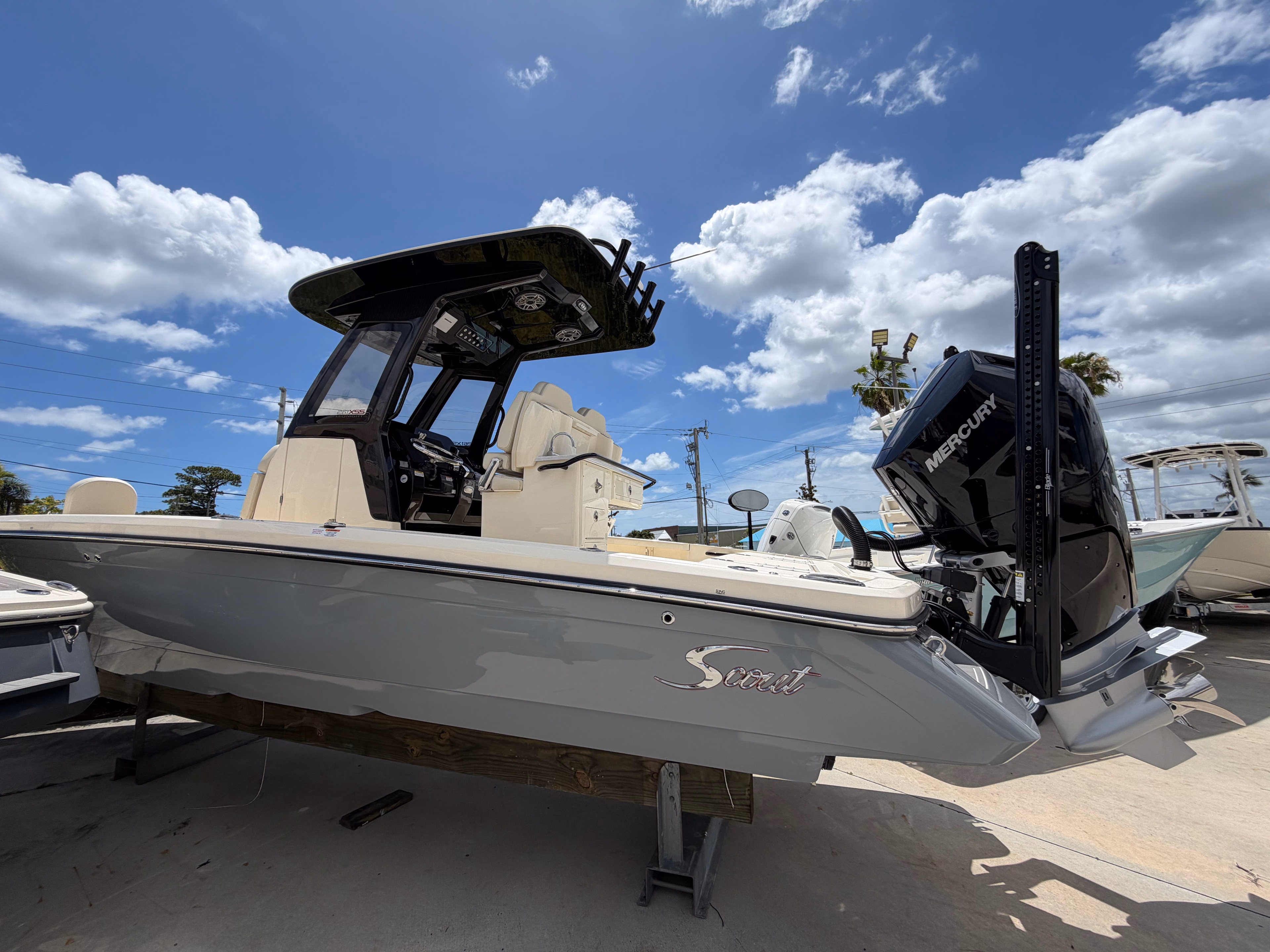 2026 Scout Boats 261 XSS 