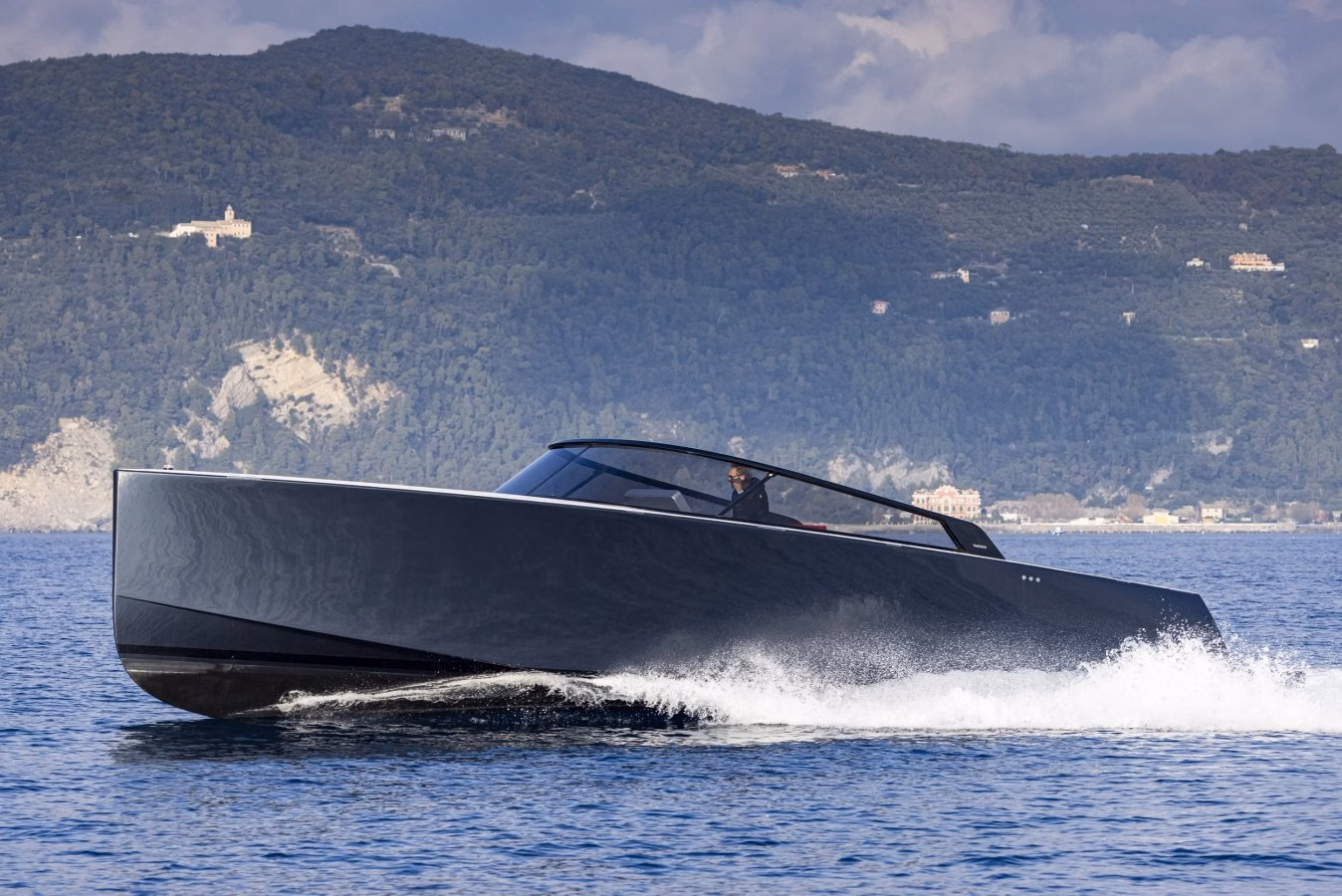 2025 VanDutch Yachts 48 