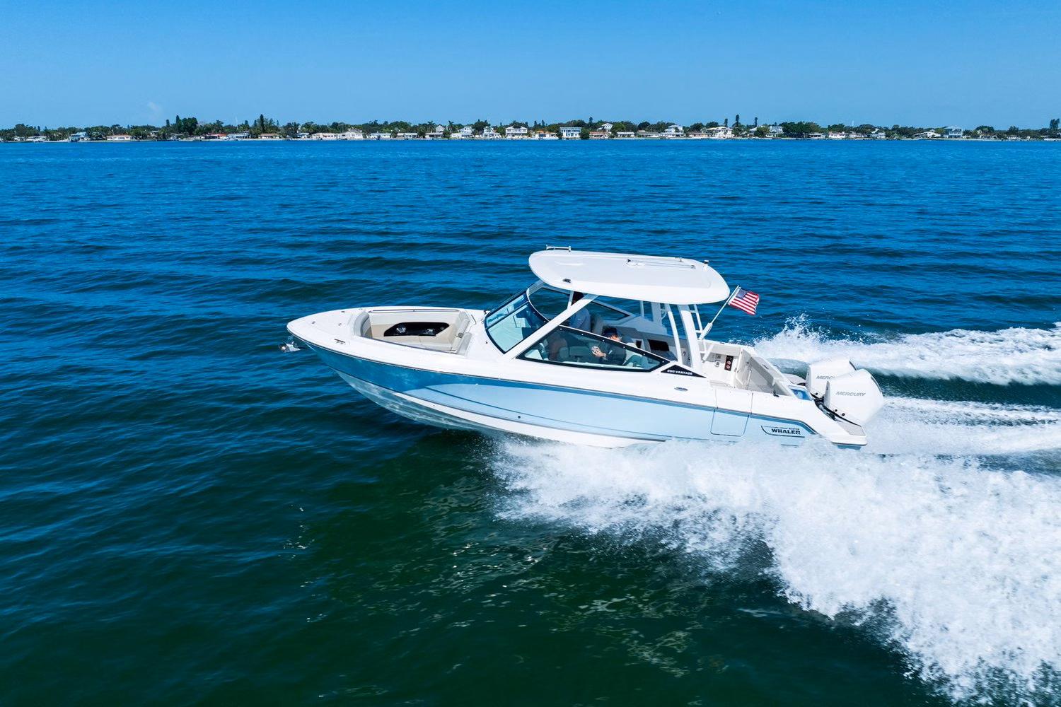 2022 Boston Whaler 280 Vantage