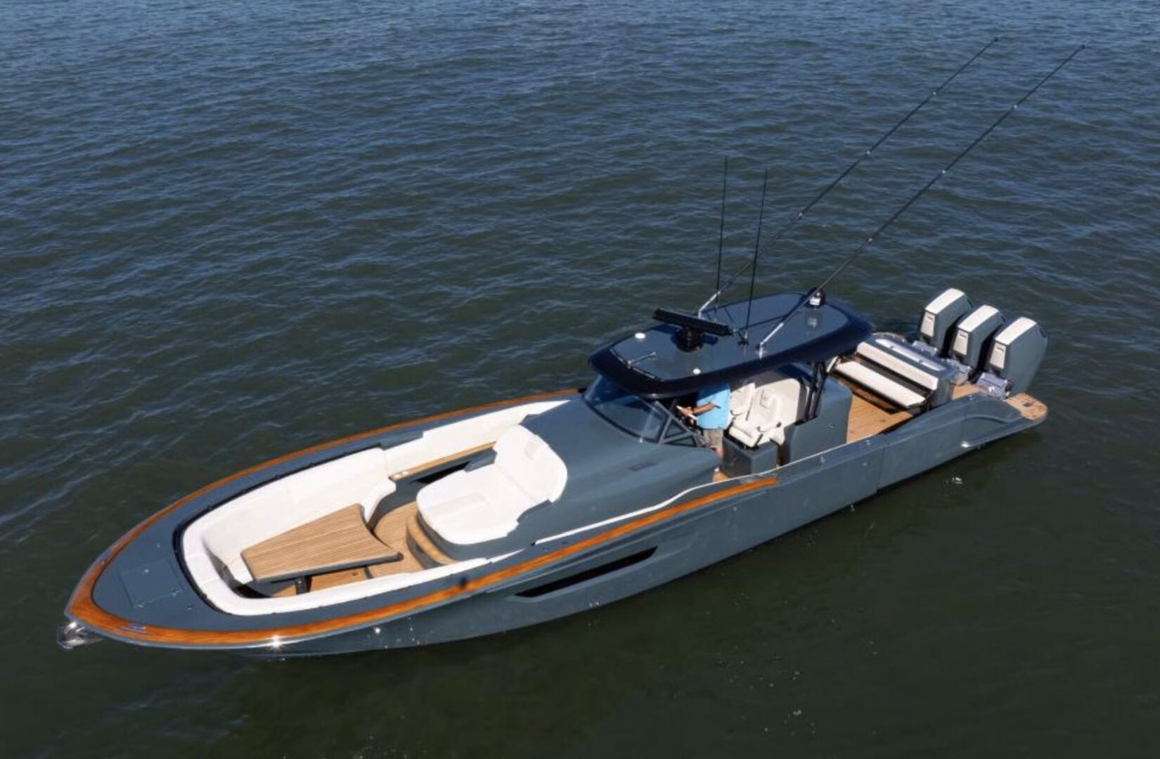 2026 Buddy Davis 47 Center Console