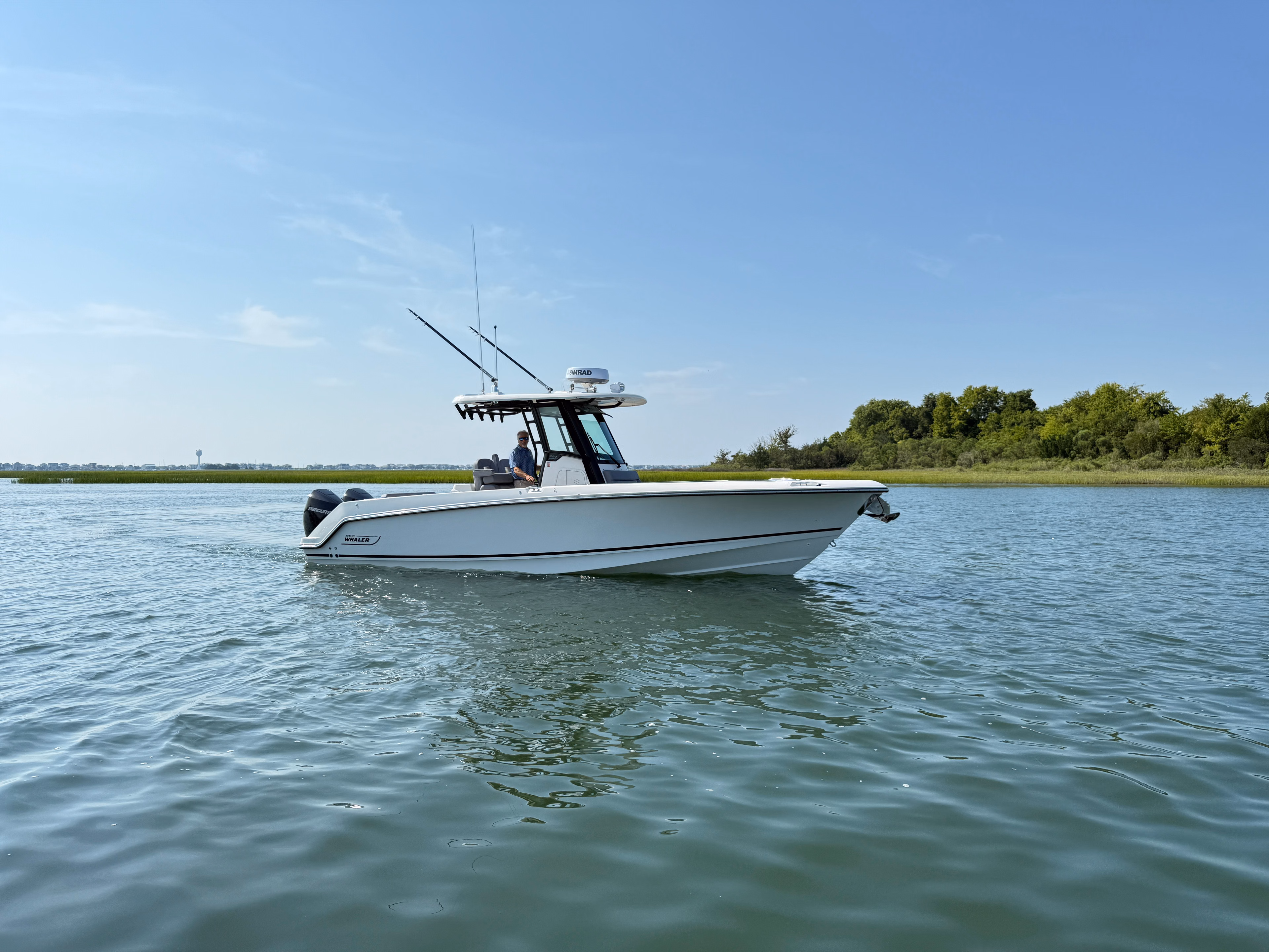 2026 Boston Whaler 280 Outrage