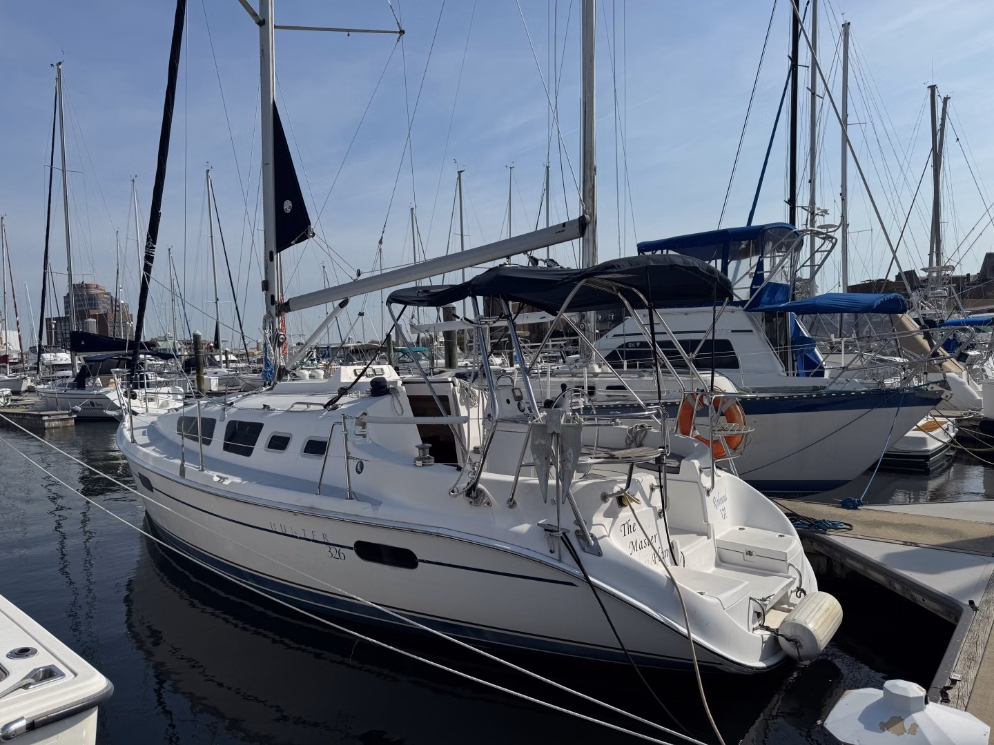 2002 Hunter 326