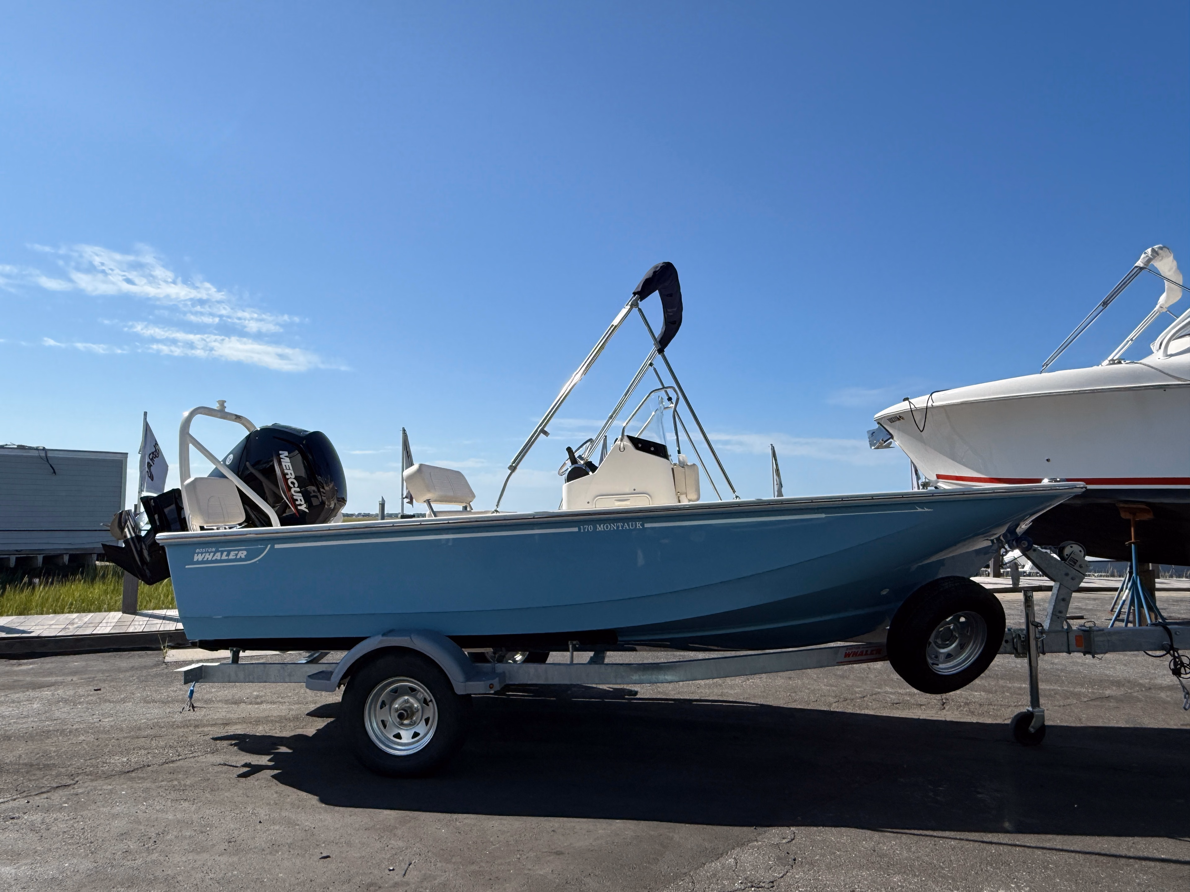 2027 Boston Whaler 170 Montauk