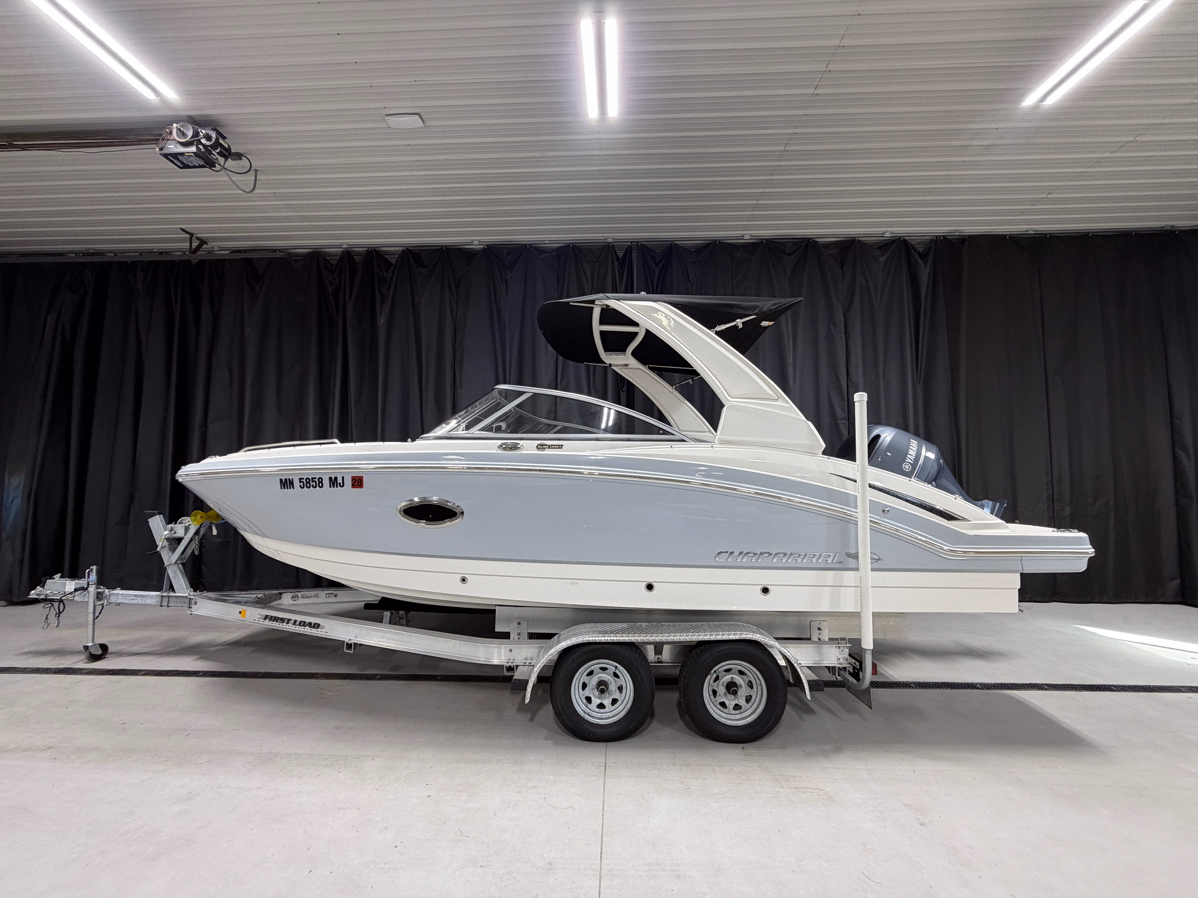 2019 Chaparral 230 Suncoast 