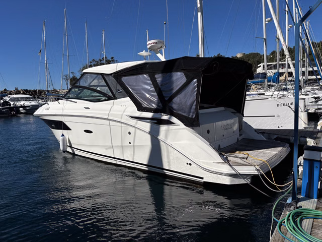 2017 Sea Ray Sundancer 320 