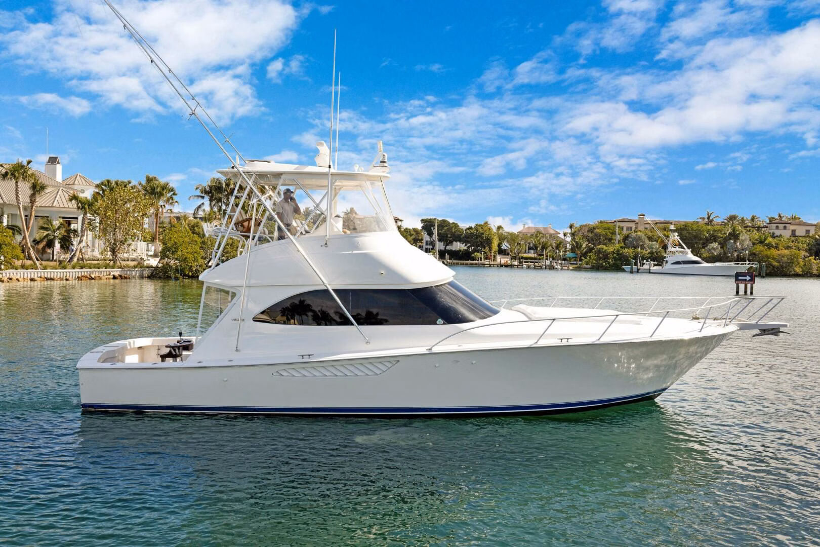 2015 Viking Yacht 46 Convertible