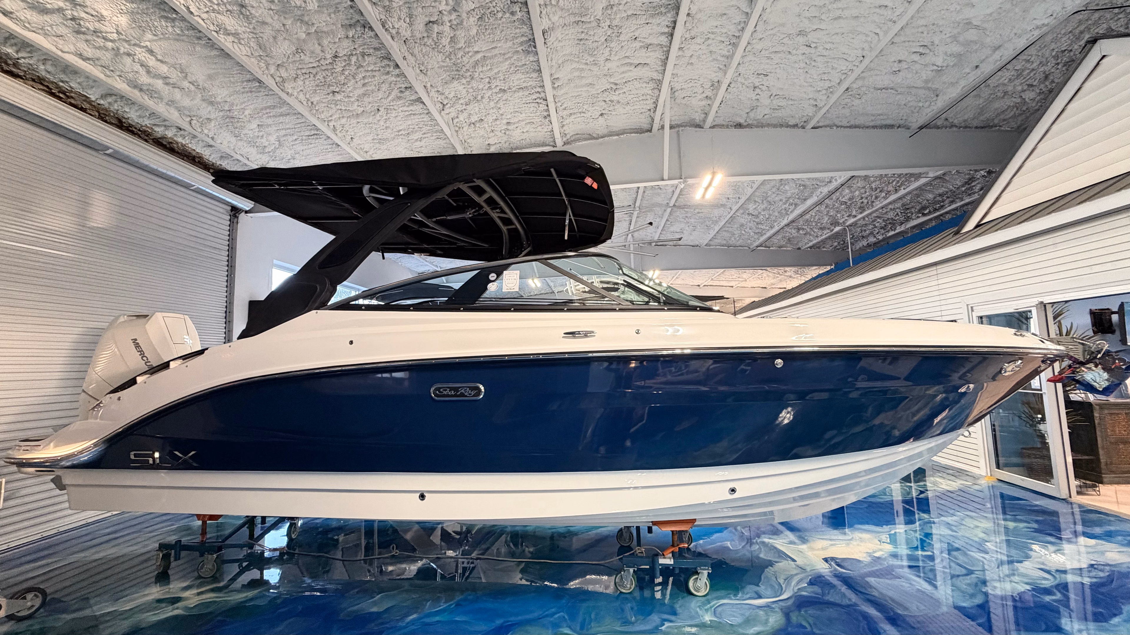 2026 Sea Ray SLX 260 Outboard