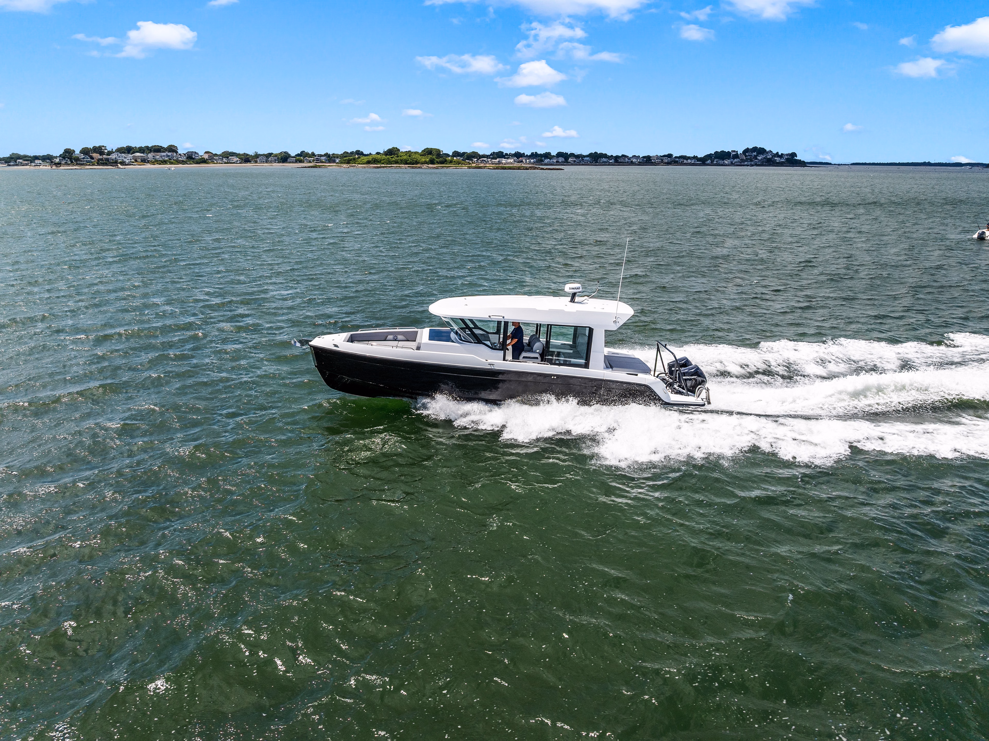 2026 Cruisers Yachts 38 VTR EC 