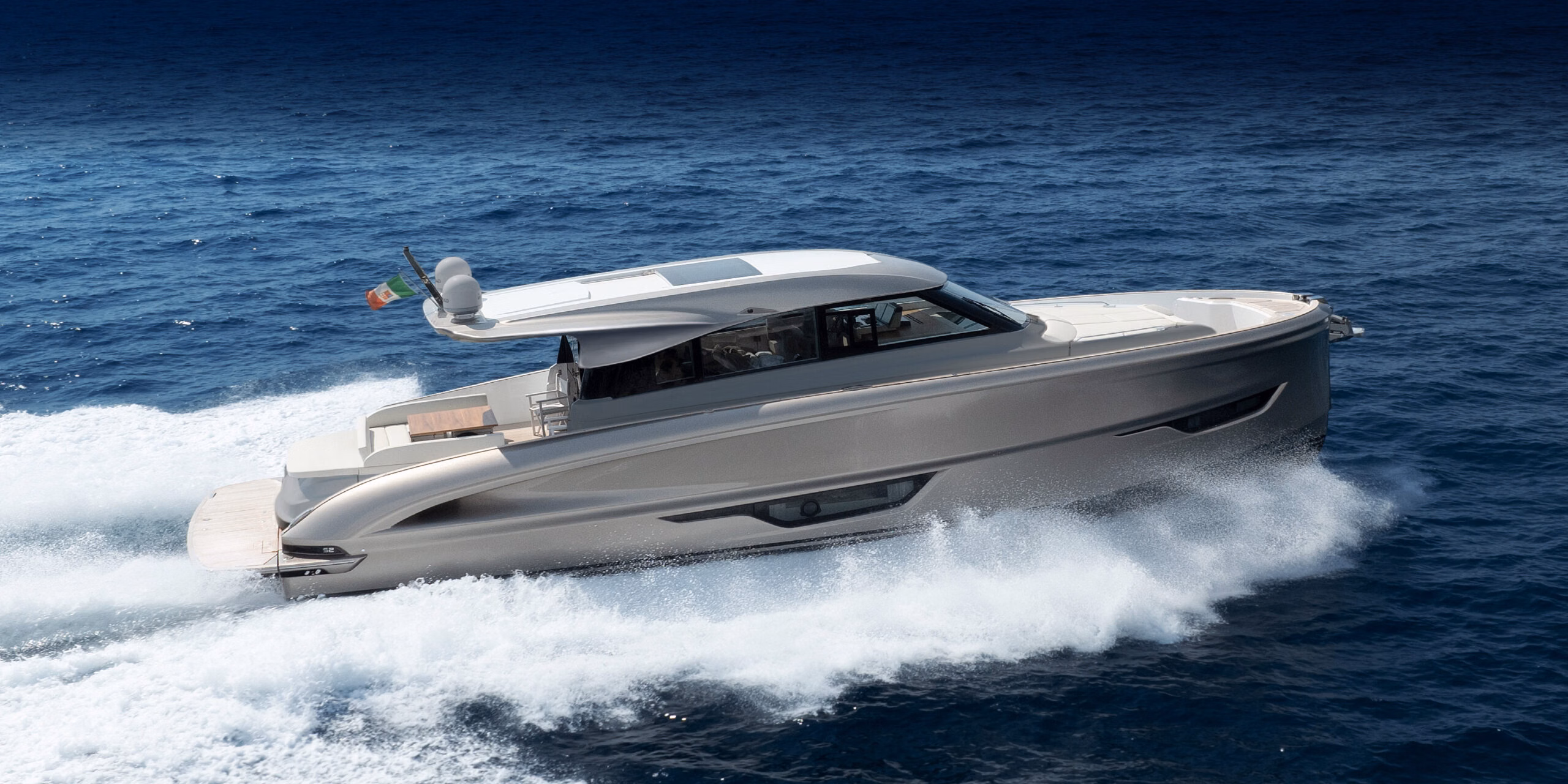 2026 Solaris Power 52 Coupé 