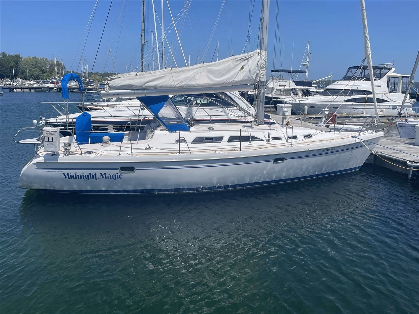 1997 Catalina Yachts 380