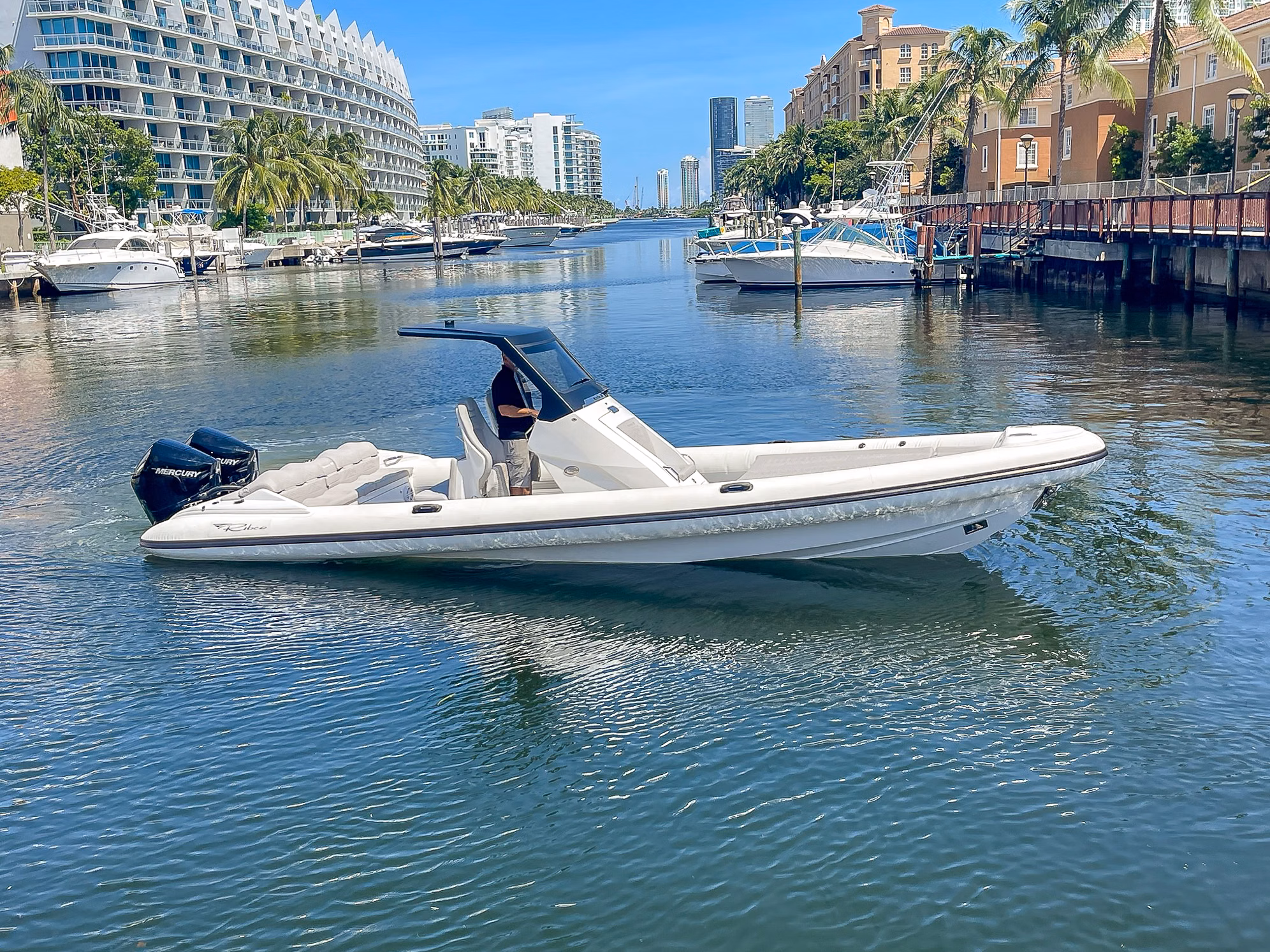 2025 Ribco Marine Venom 30 