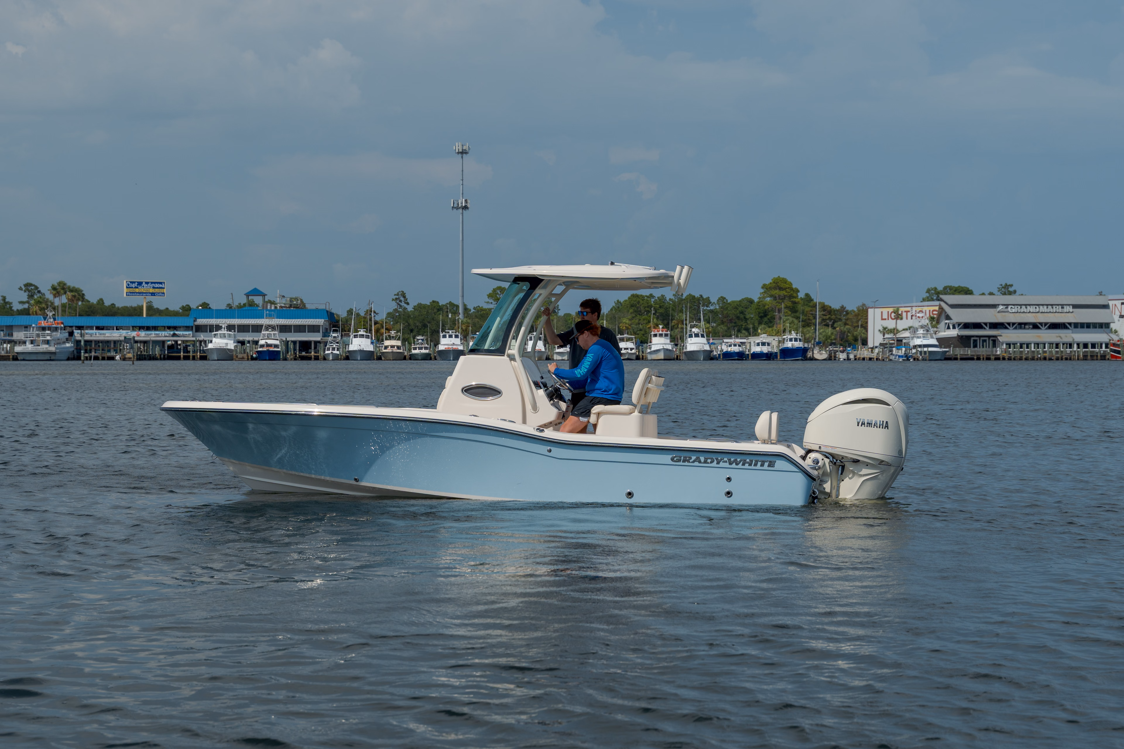 2027 Grady-White Boats 231 Coastal Explorer 