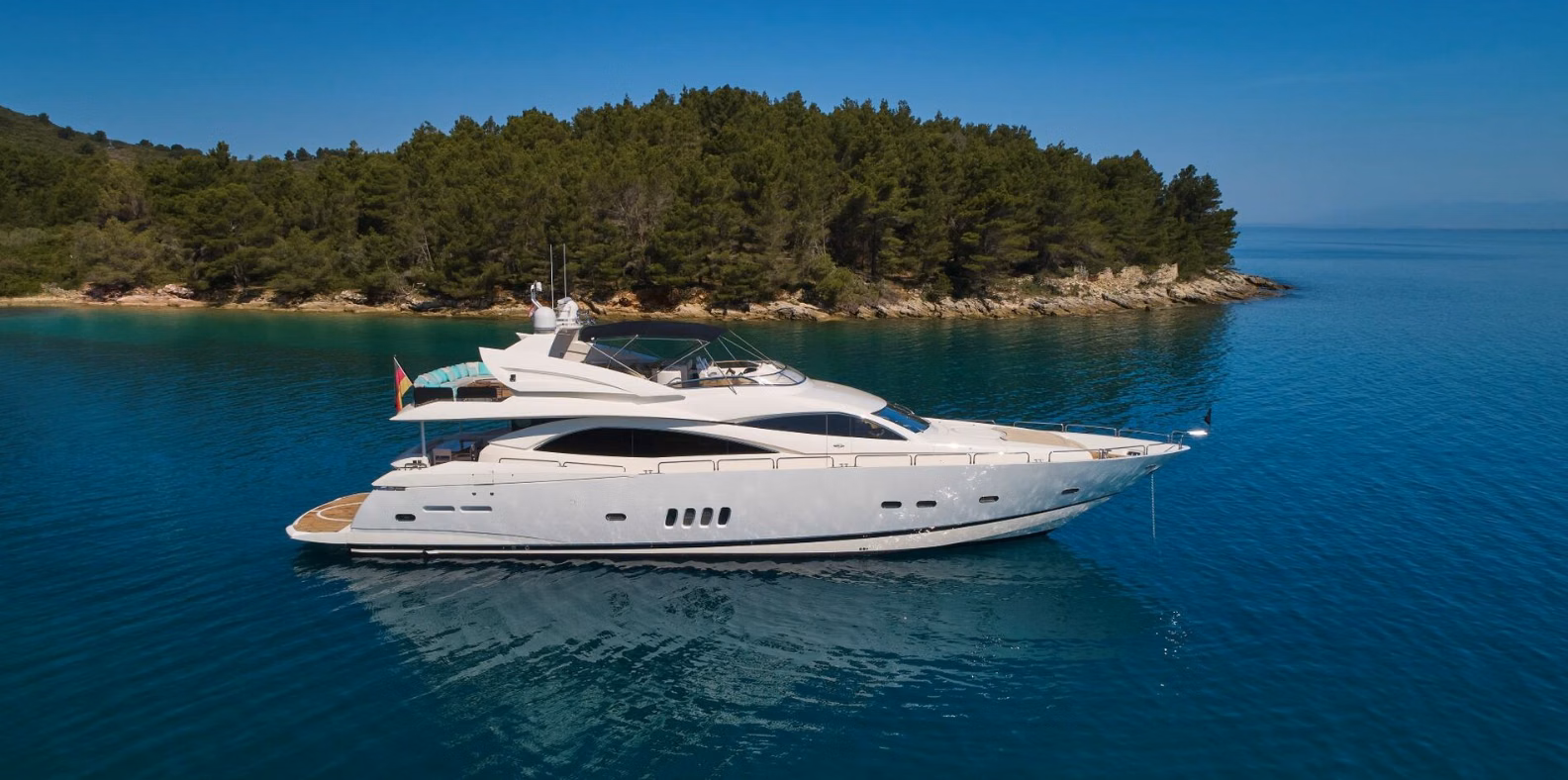2005 Sunseeker 94 Yacht 