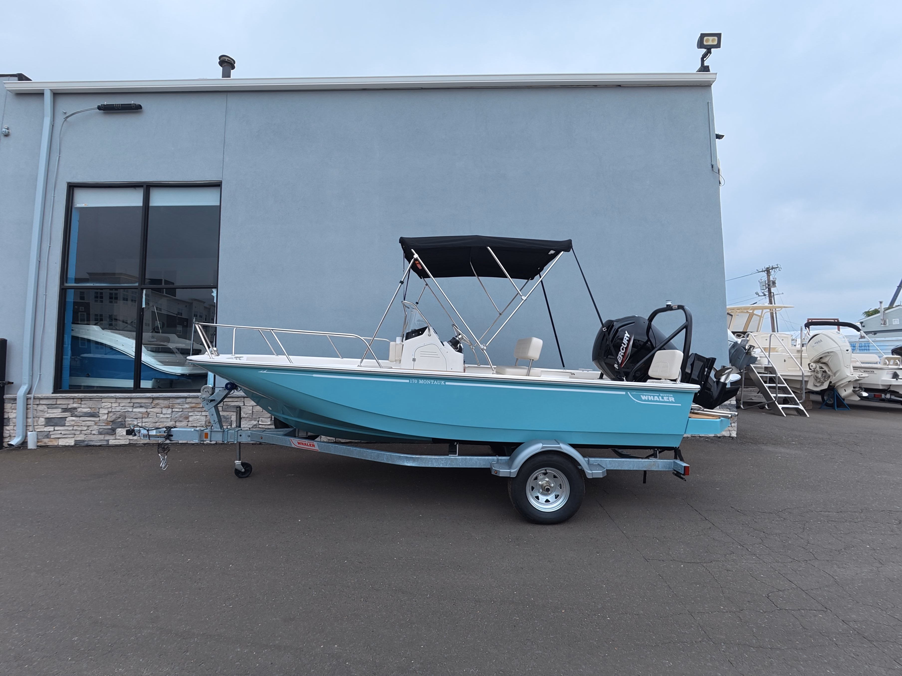 2027 Boston Whaler 170 Montauk