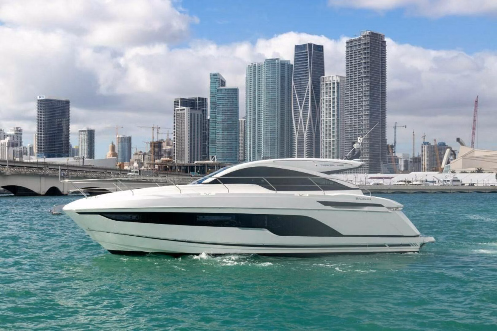 2023 Fairline Targa 45 Open
