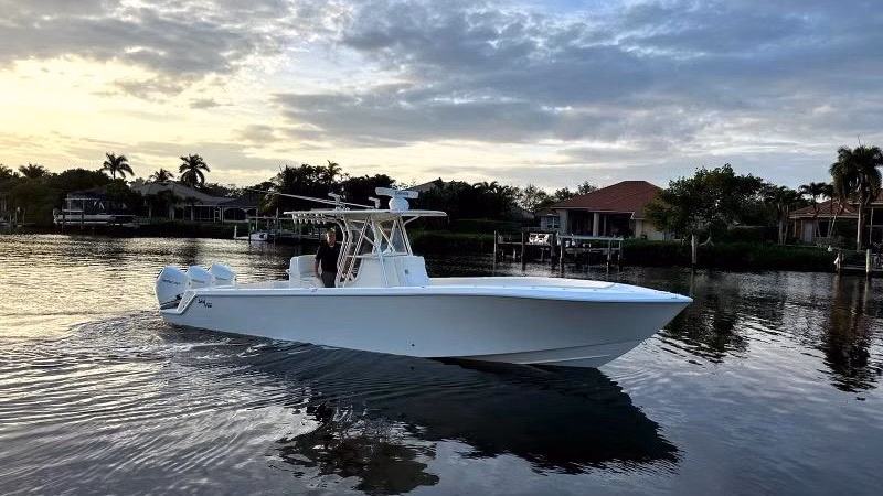 2017 SeaVee 340z
