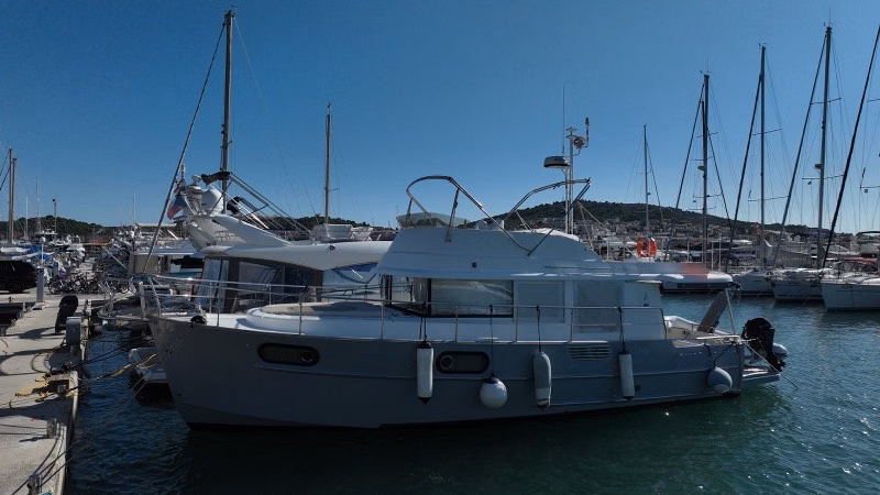 2019 Beneteau Swift Trawler 44