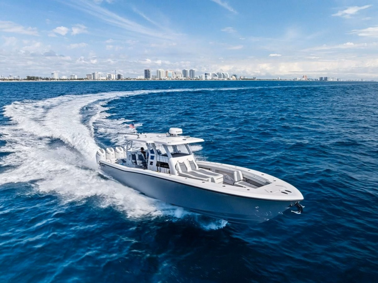2024 Invincible 43 Open Fisherman 