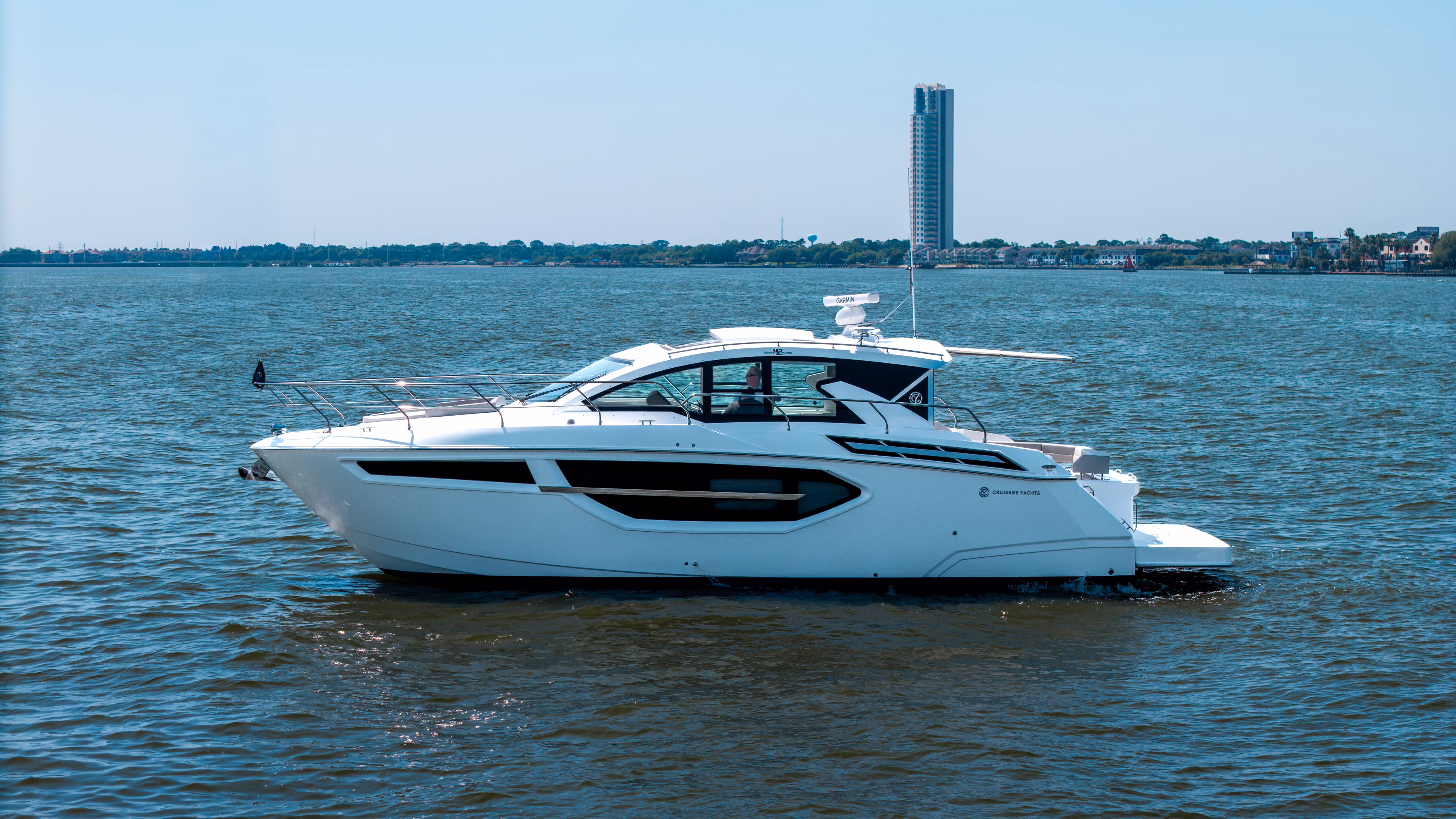 2026 Cruisers Yachts 42 Cantius