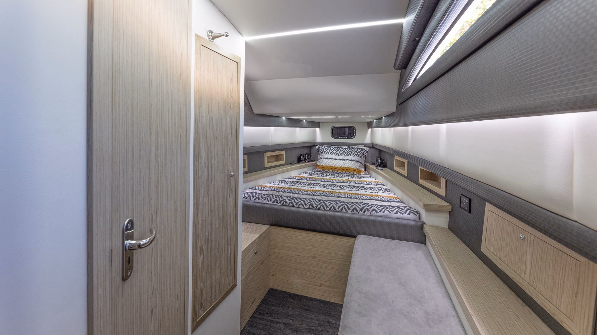 2026 Technohull Omega 47 