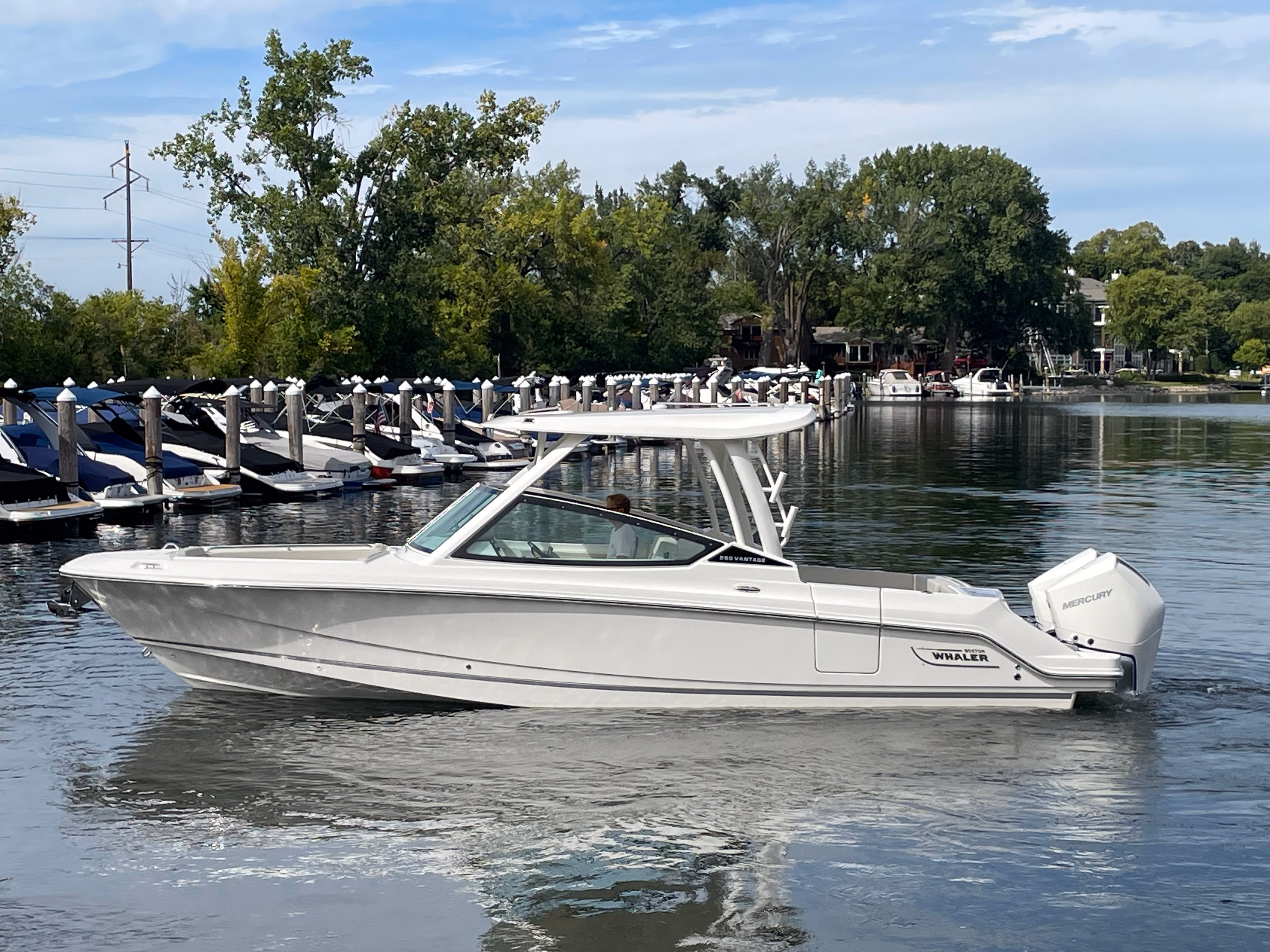 2027 Boston Whaler 280 Vantage