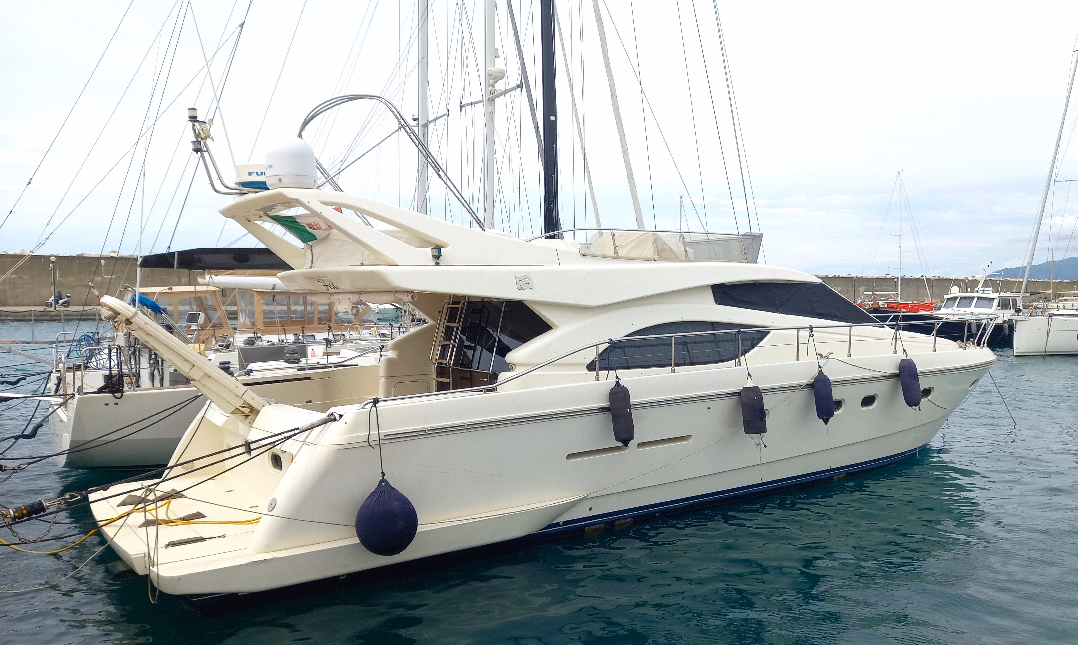1998 Ferretti Yachts 53 