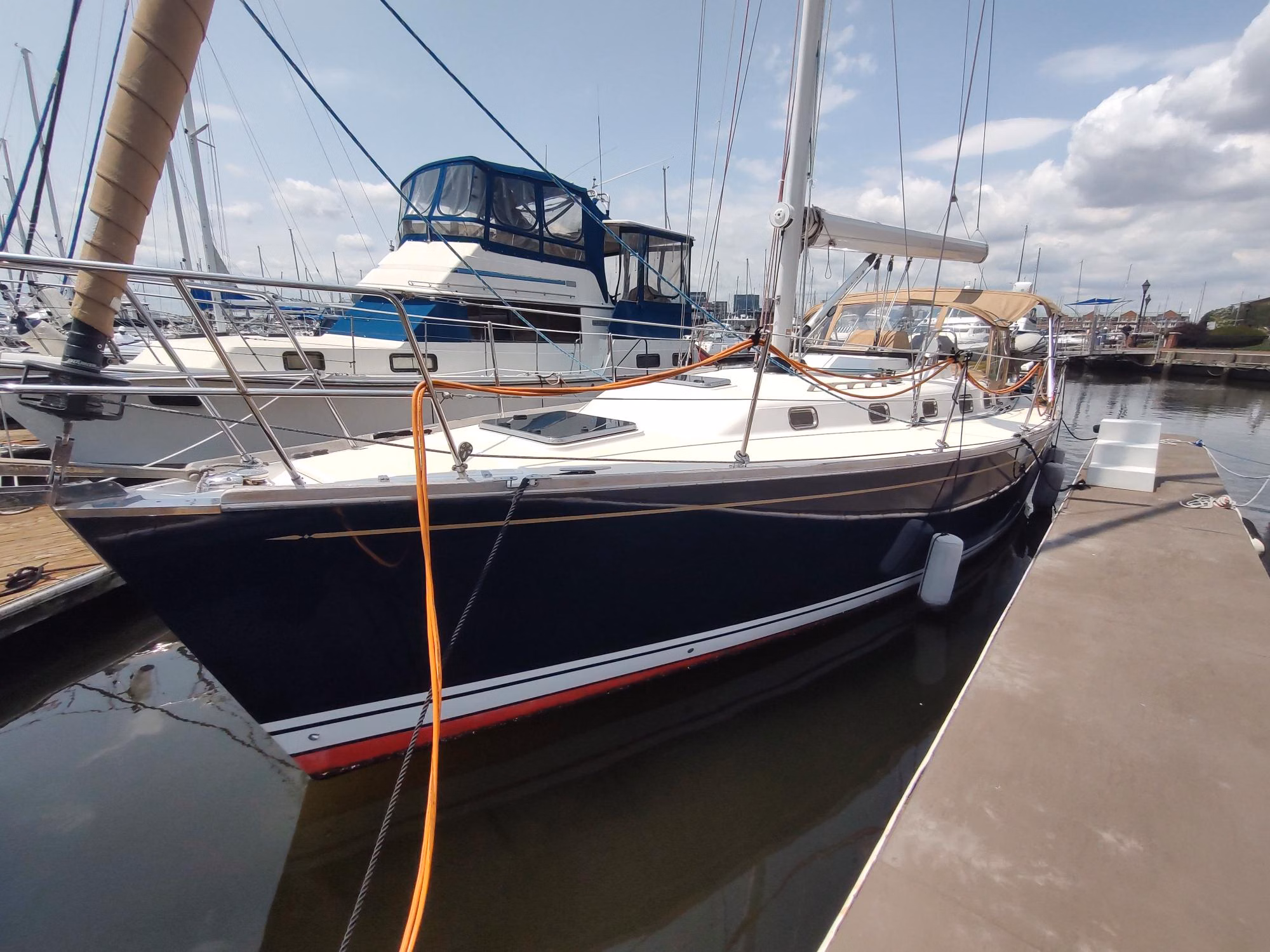 2004 Tartan 3700
