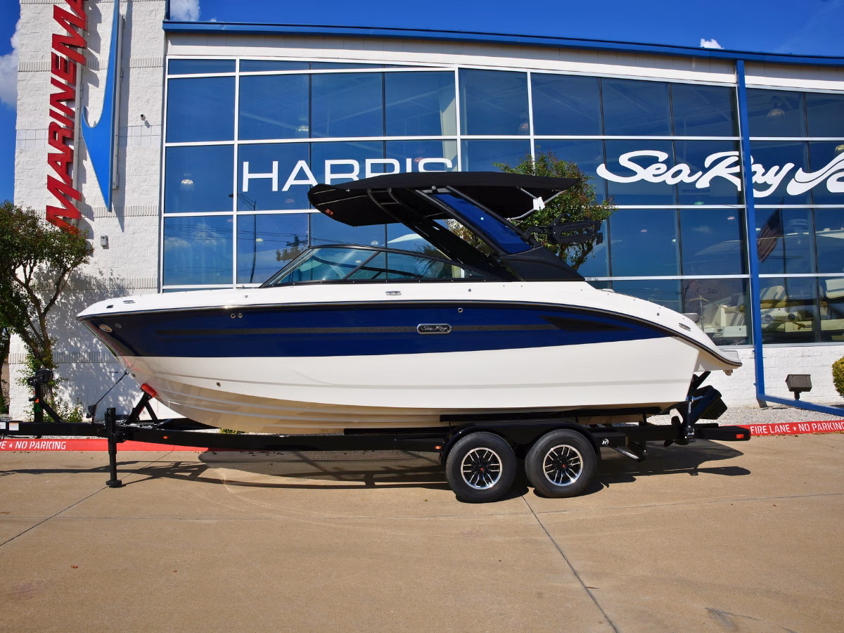 2027 Sea Ray SDX 250 Surf 