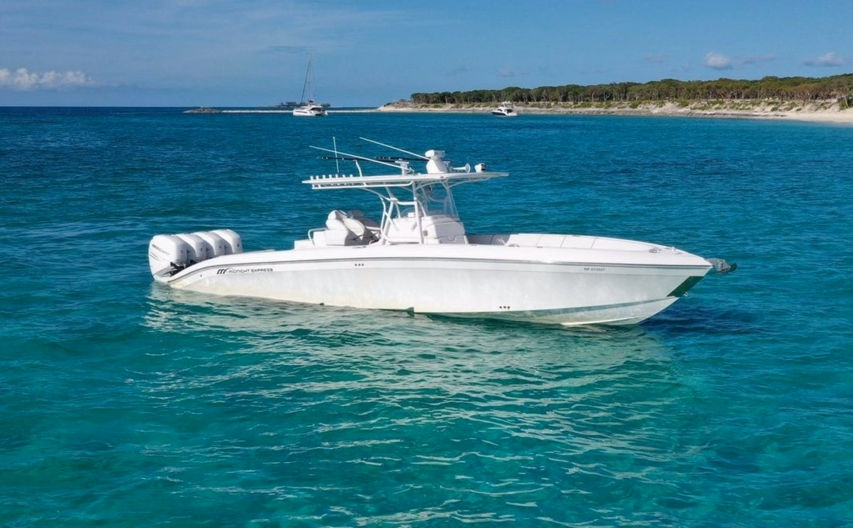 2016 Midnight Express Boats 34' Open