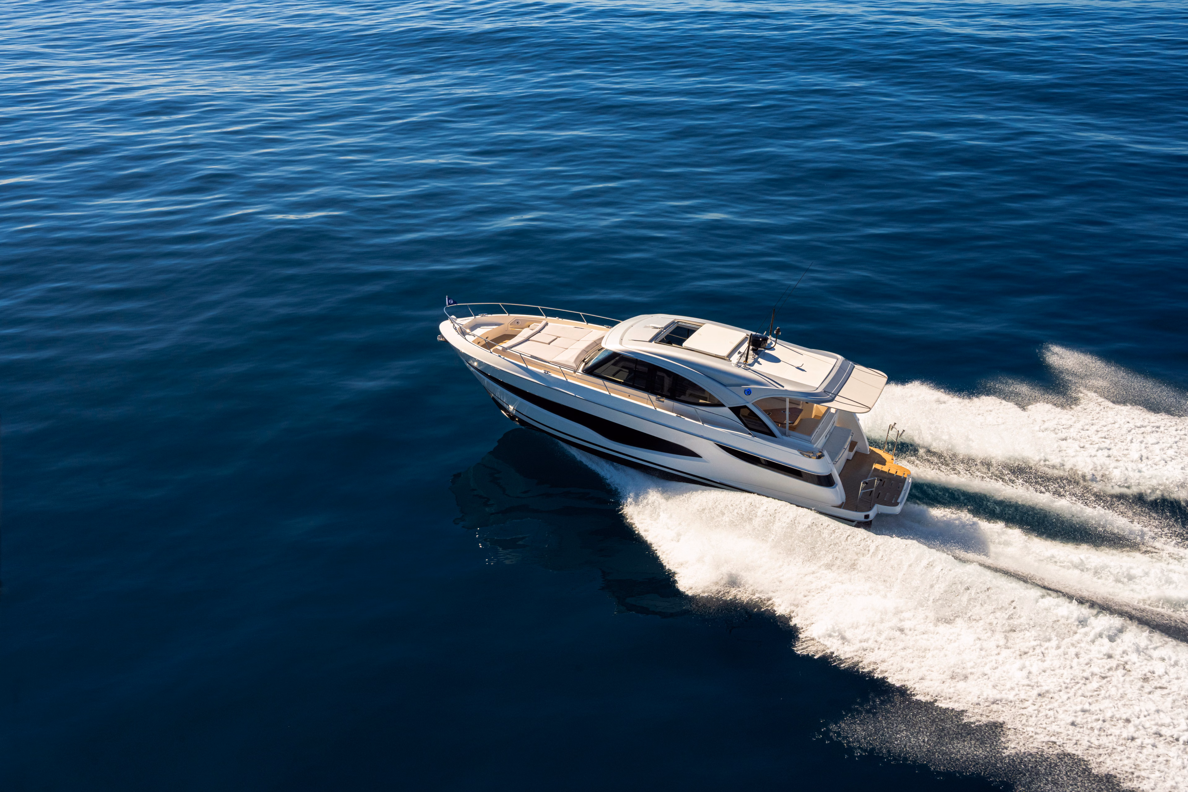 2025 Riviera 4300 Sports Express 