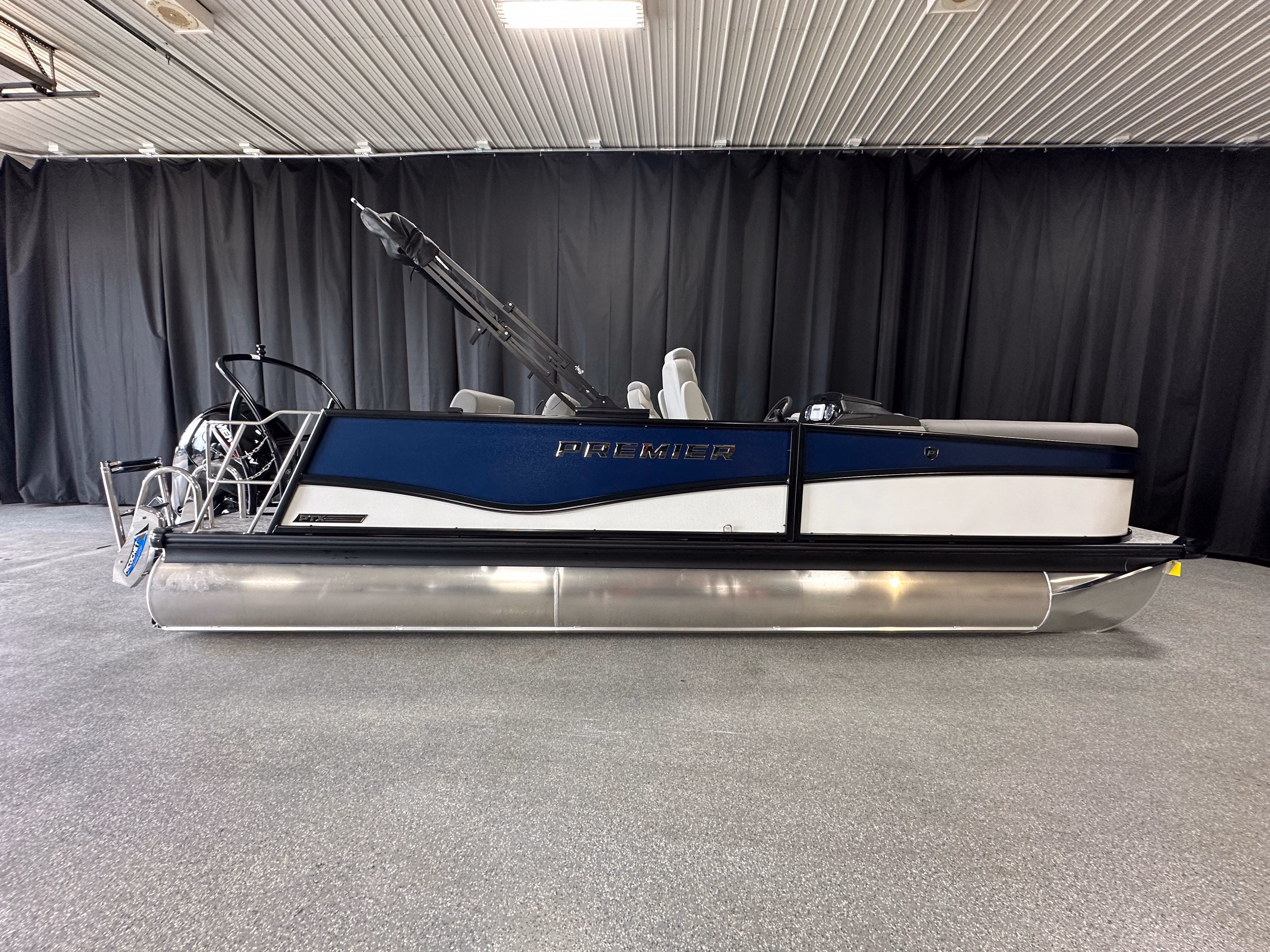 2027 Premier 230 Sunsation 