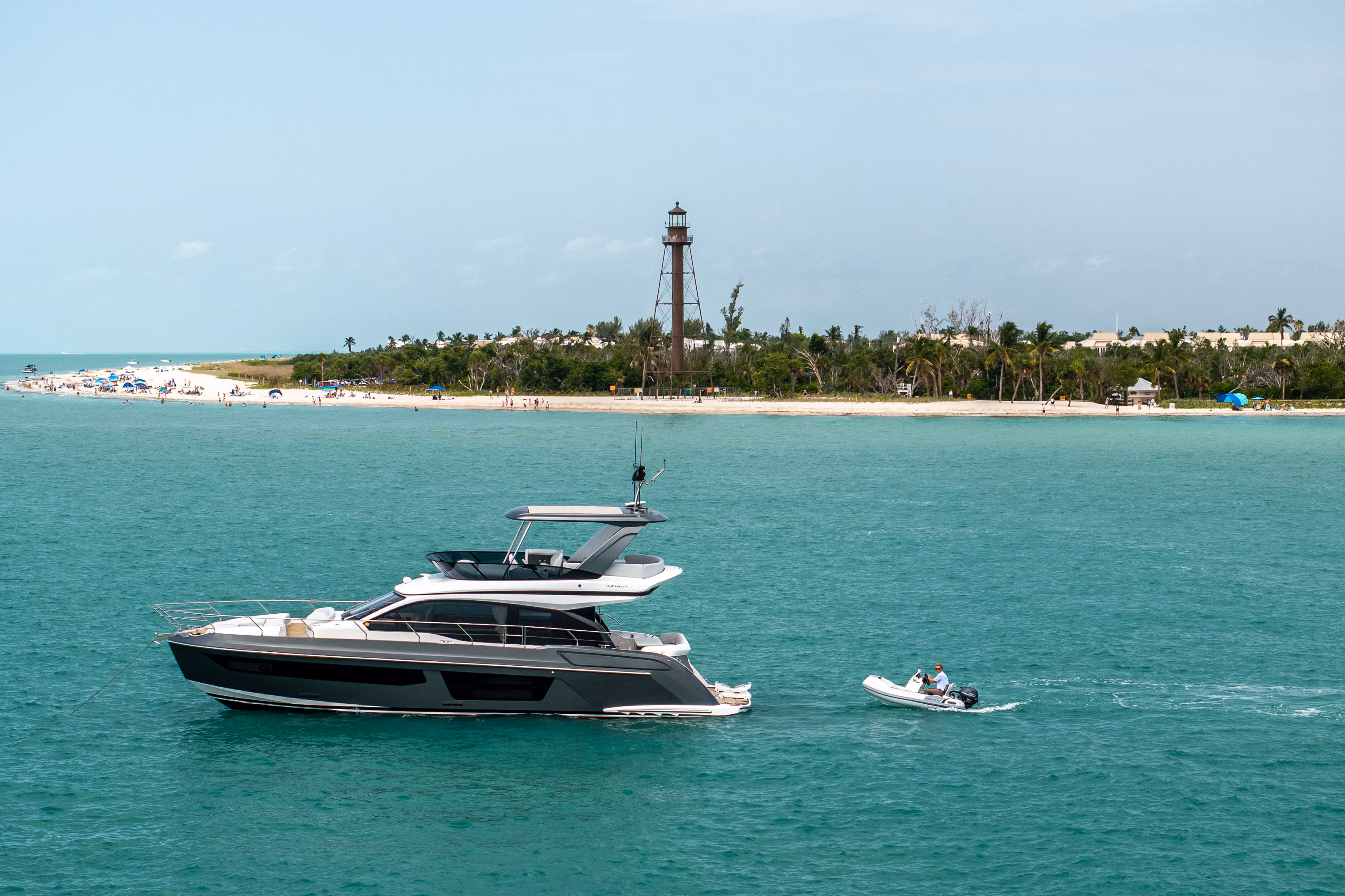 2025 Azimut Fly 53