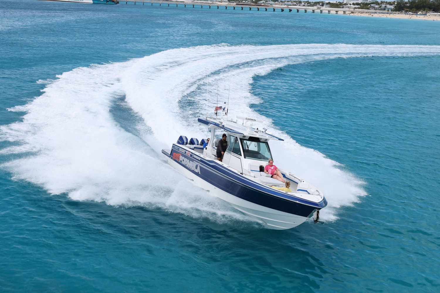 2025 Formula Boats 387 Center Console Fish 