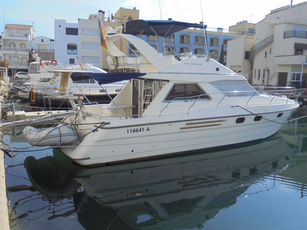 1991 Princess Yachts 388 