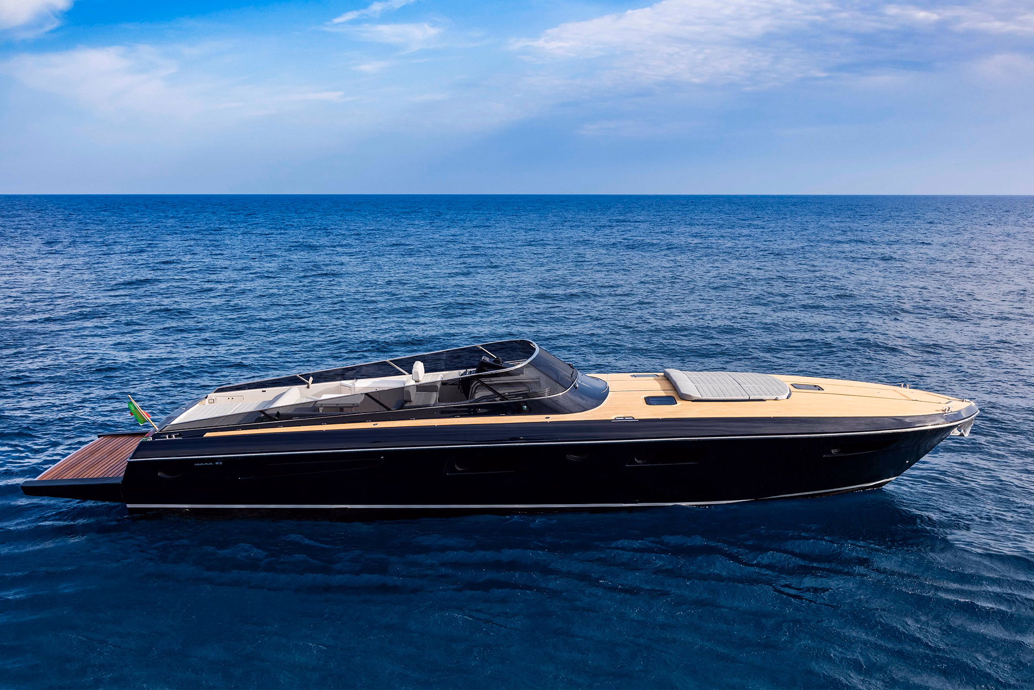 2017 Itama 62RS 