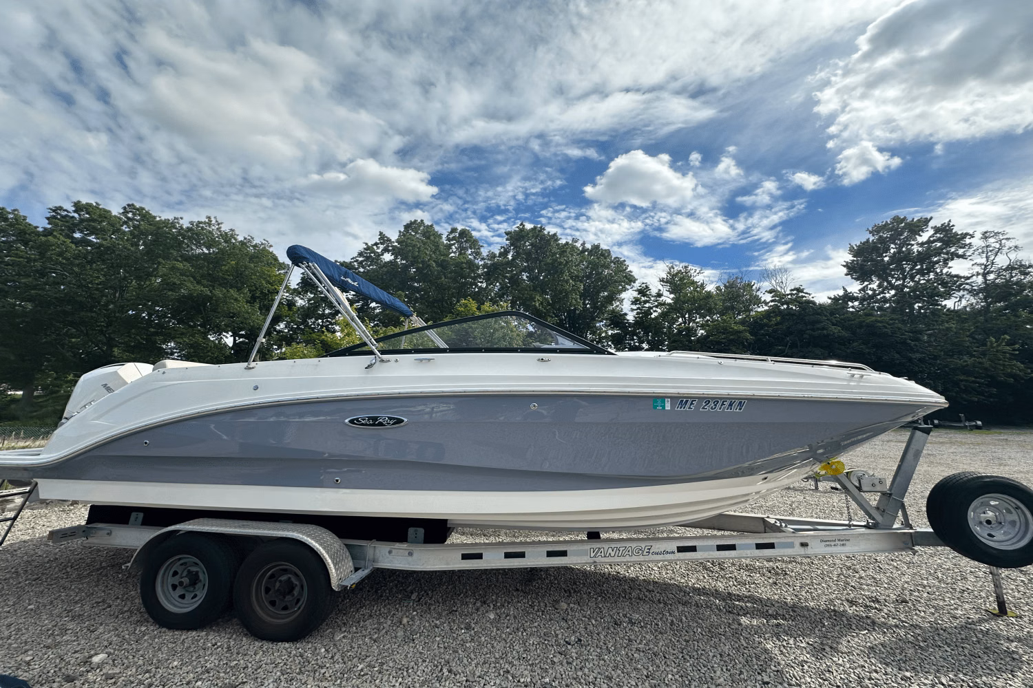 2020 Sea Ray SDX 250 Outboard